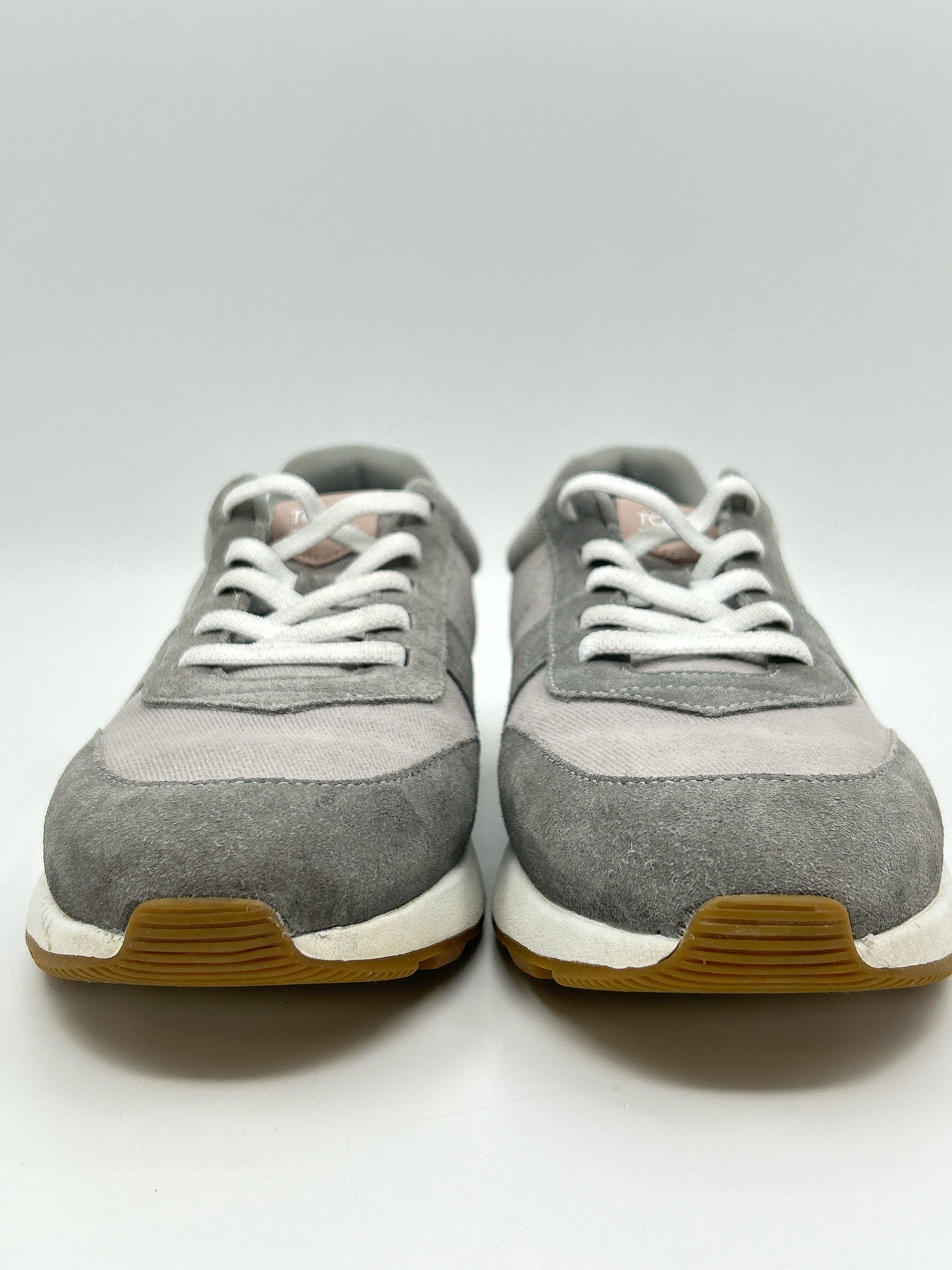 TOMS Size 9.5 Grey Women Sneakers
