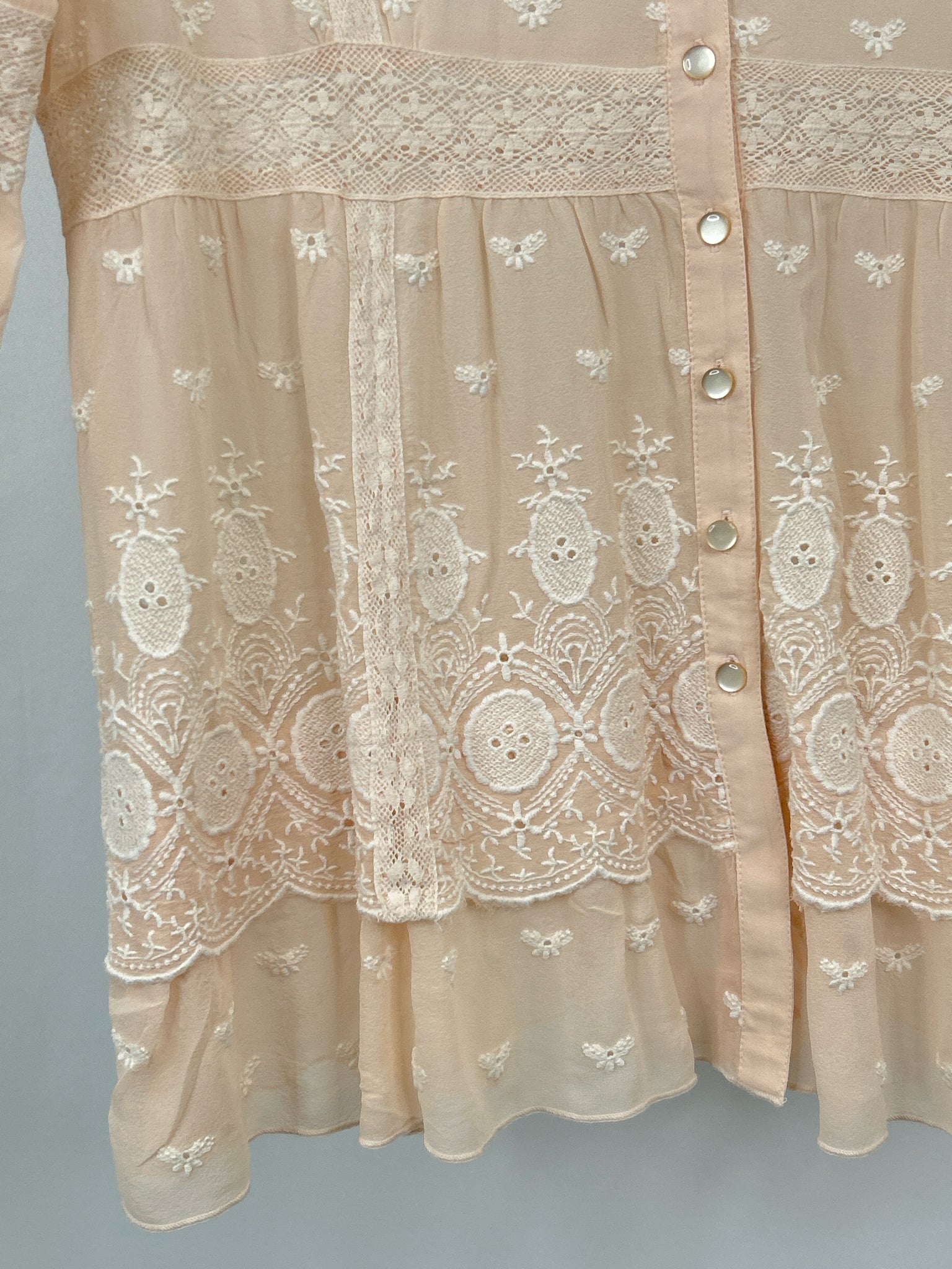 SUNDANCE Size L Peach Pink Women Blouse