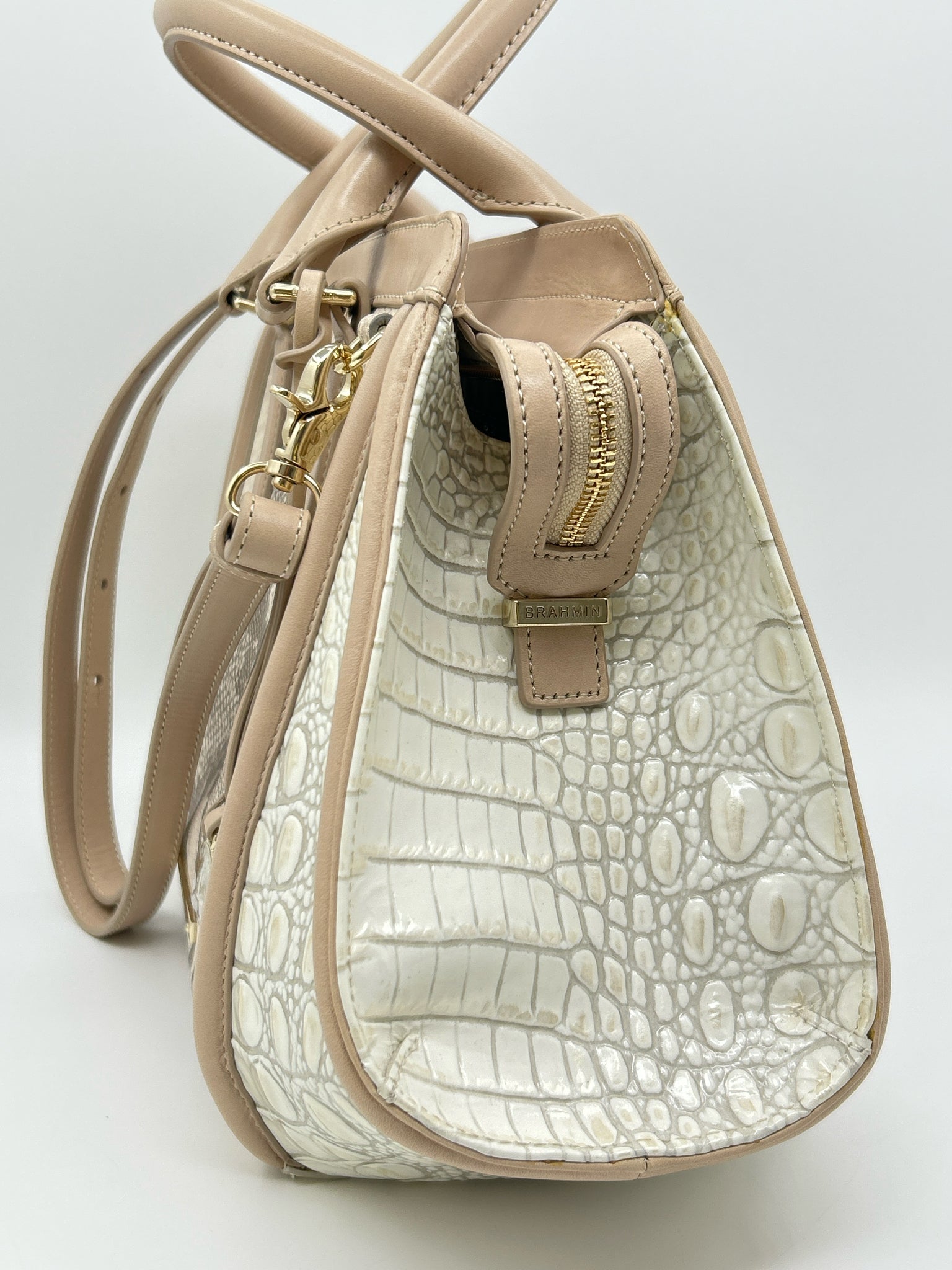 BRAHMIN NWT Beige Print Women Purse