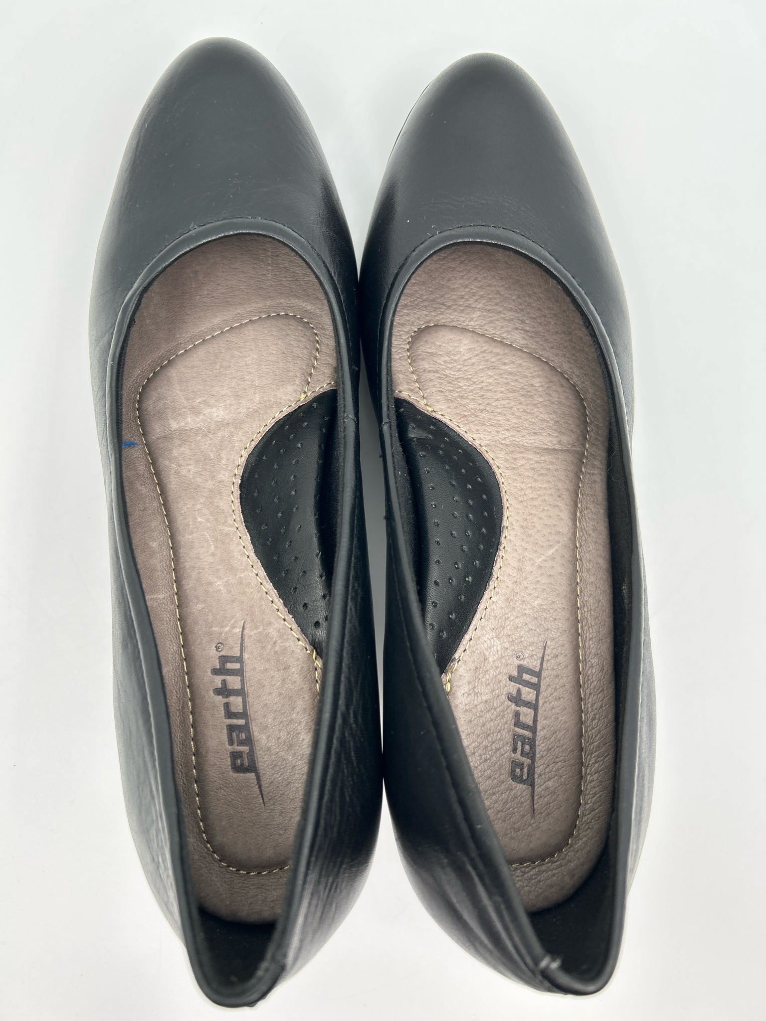 EARTH Size 7B Black Women Pumps