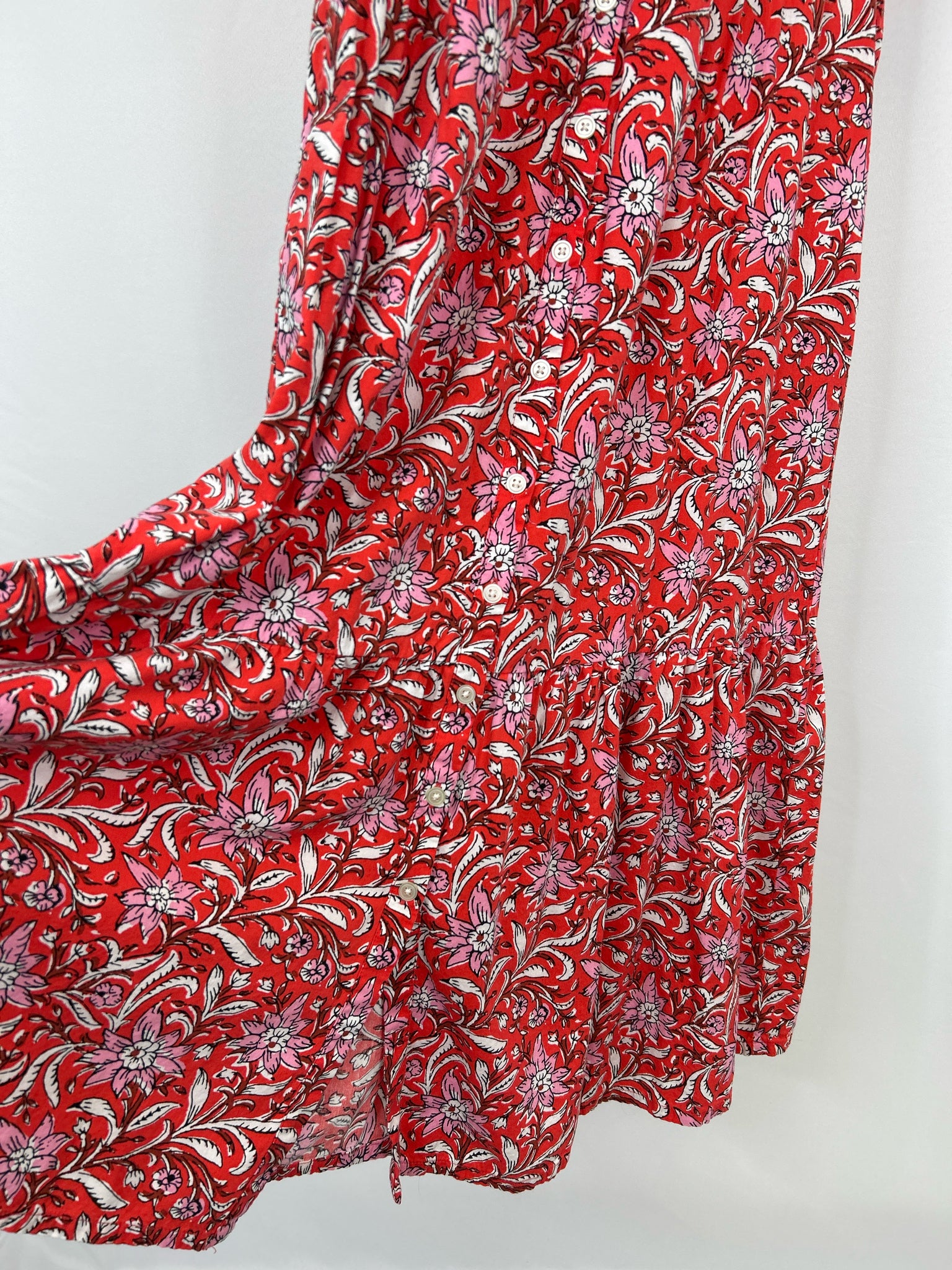 LOFT Size M RED FLORAL Women Dress