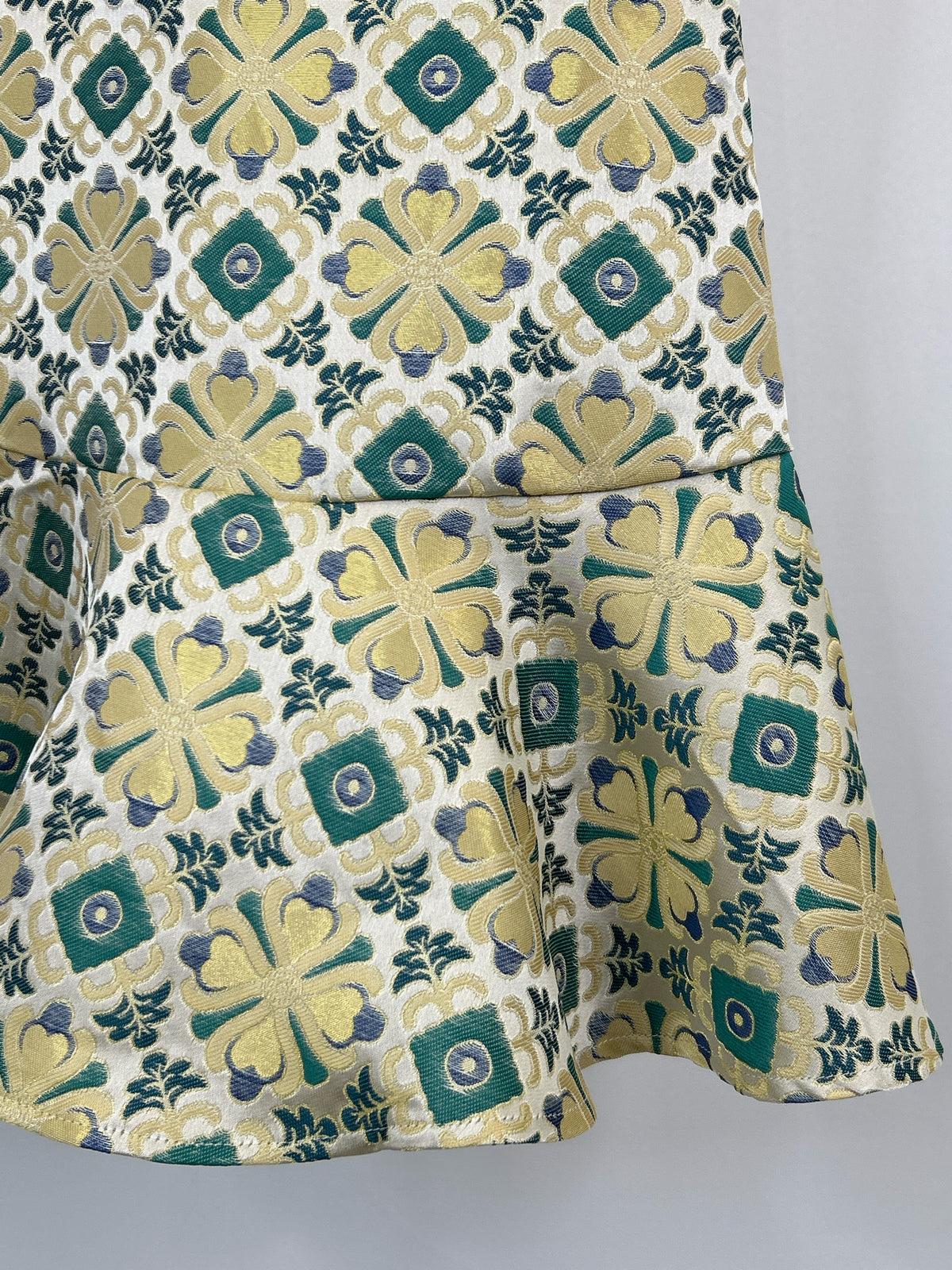Sincerely Ours Size XS GOLD AND GREEN Women Dress