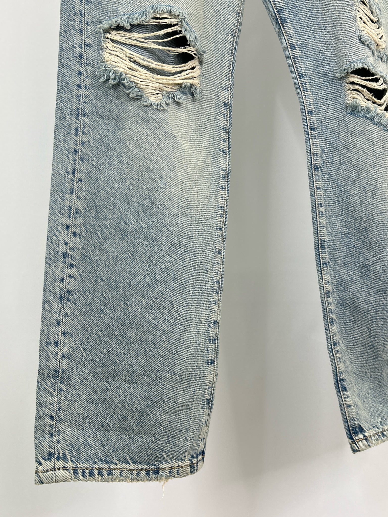 WE THE FREE Size 28/6 BLUE DENIM Women jeans