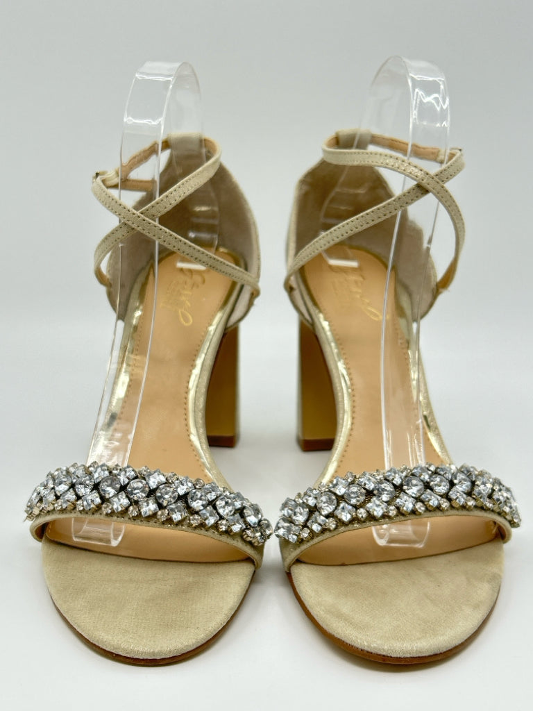 BADGLEY MISCHKA Size 10 Gold Women's Sandal