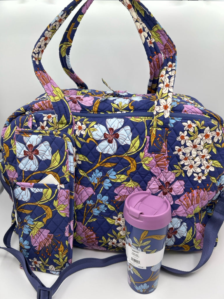 VERA BRADLEY Size Largew Multi-Color Women's Luggage 3 Piece Set NWT