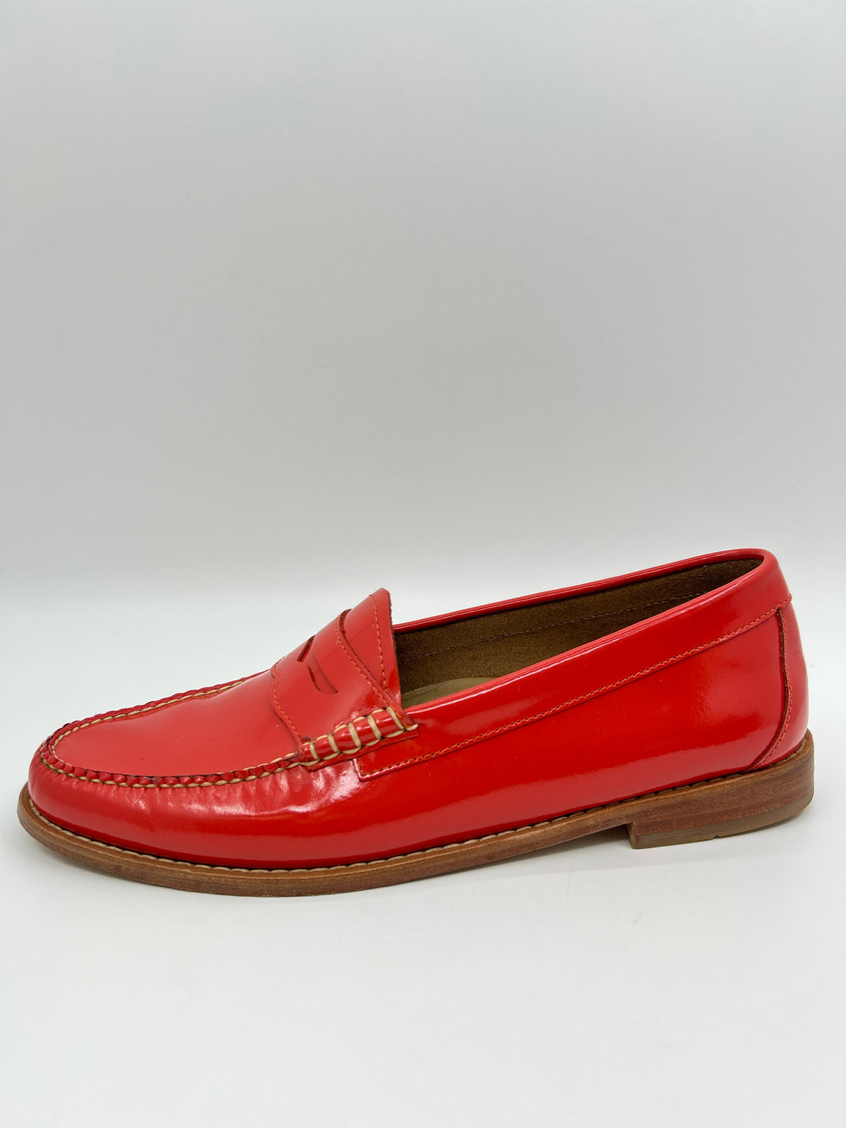 Weejuns Size 11 Red Orange Women Loafer