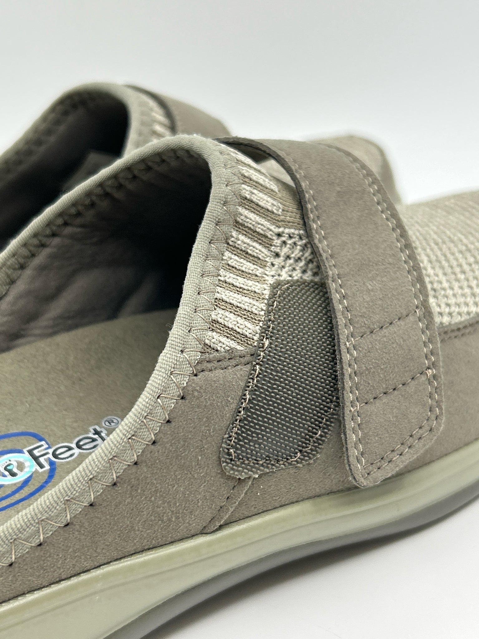 ORTHOFEET Size 8 Grey Women Sneakers