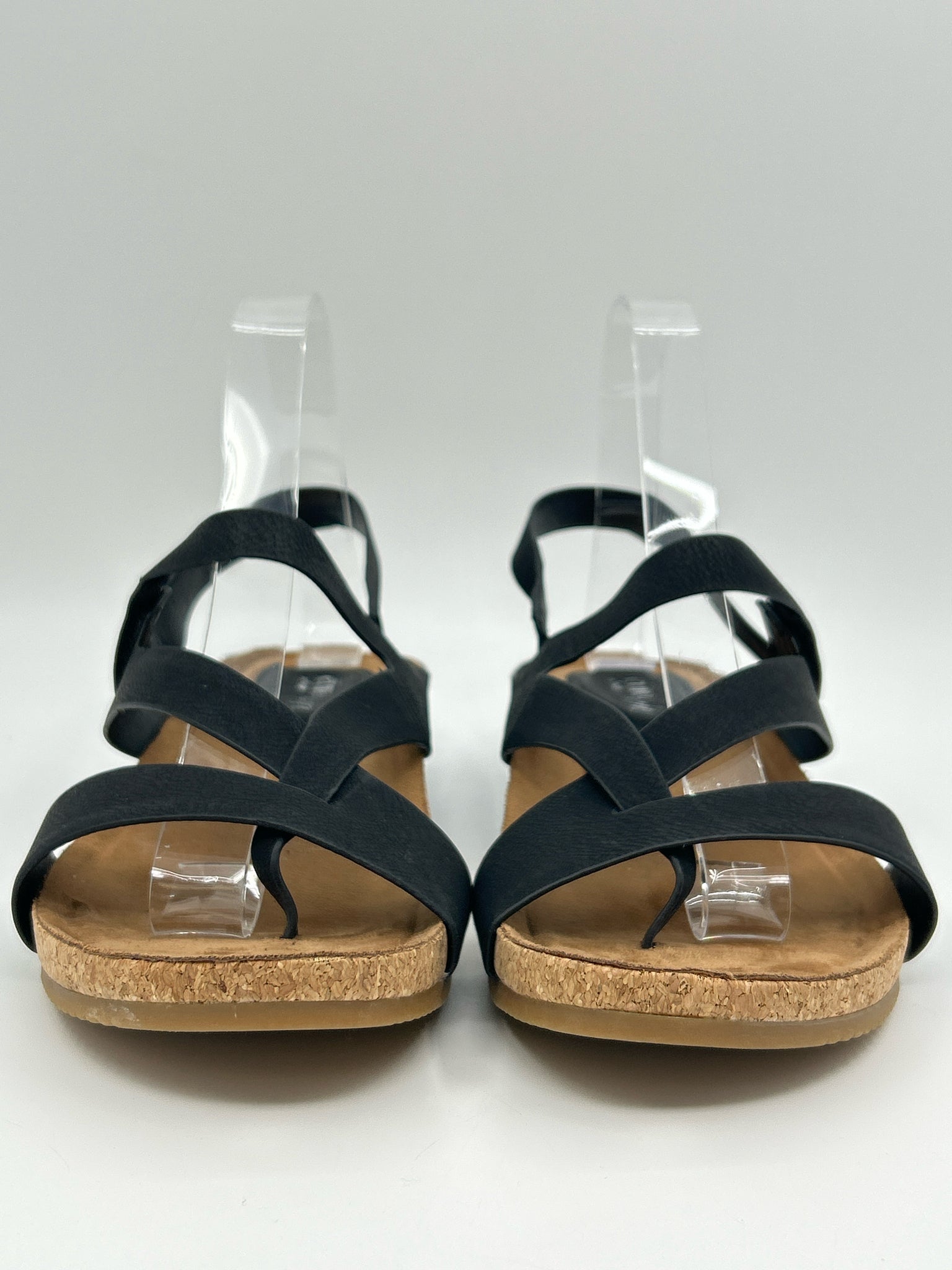 EURO SOFT Size 8.5M Black Women Sandal