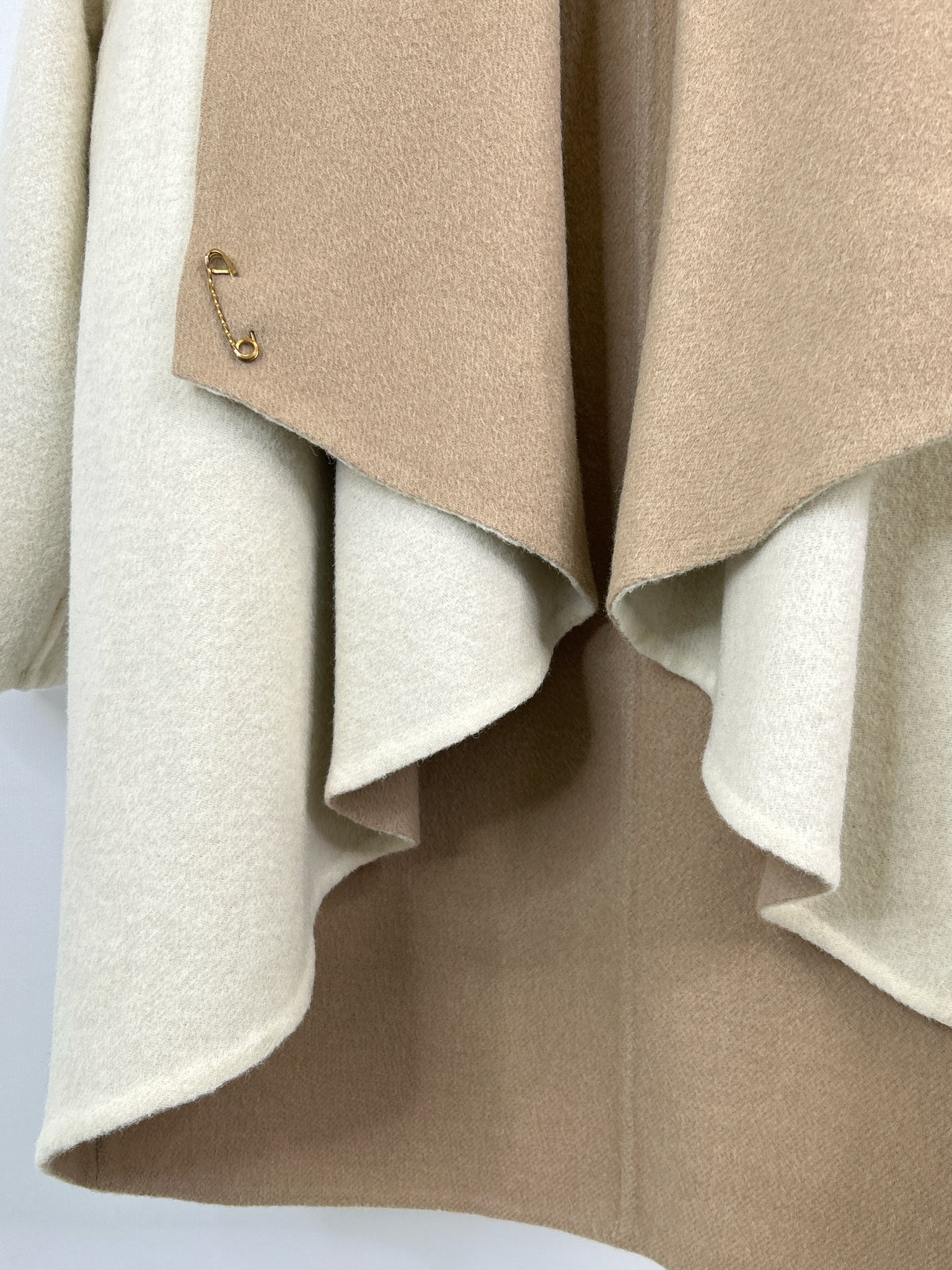 EILEEN FISHER Size M/L Ivory & Beige Women Cardigan