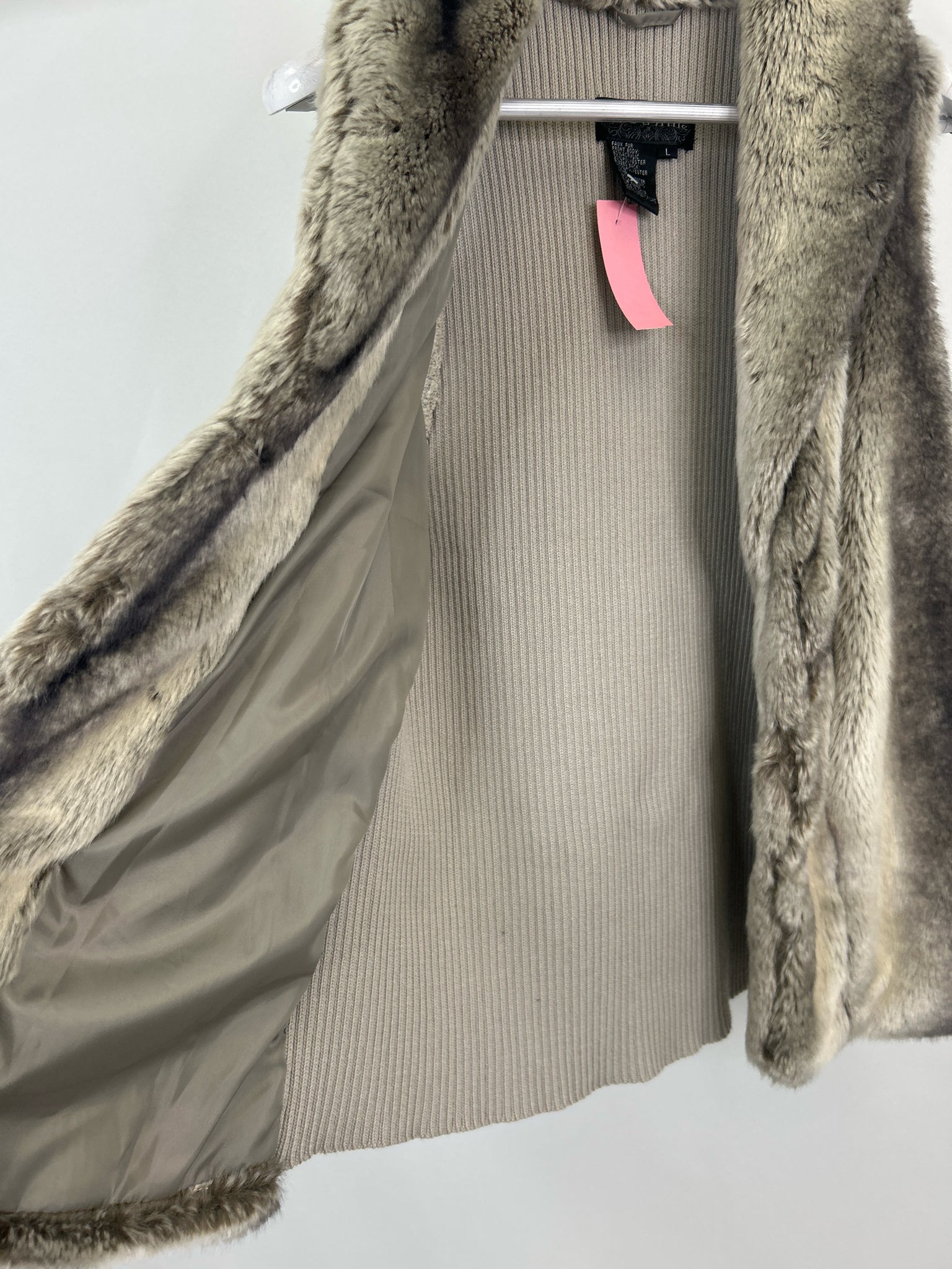 LIVE A LITTLE Size L Taupe Women Vest