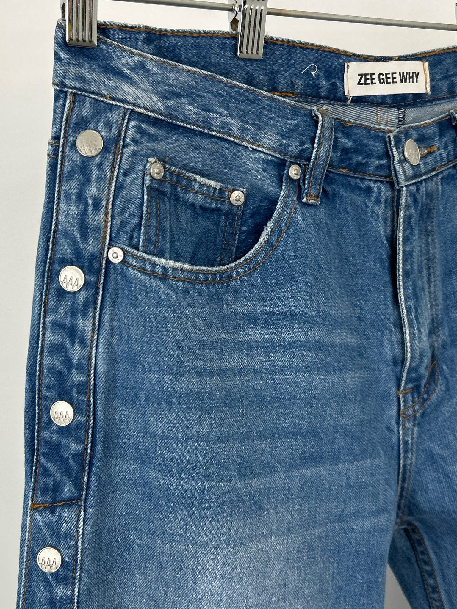 Zee Gee Why Size 31/12 BLUE DENIM Women jeans
