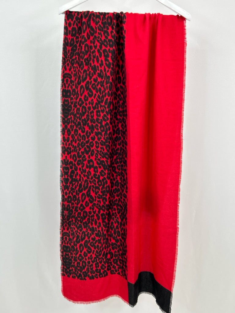 CHICO'S NWT Black and Red Scarf NWT