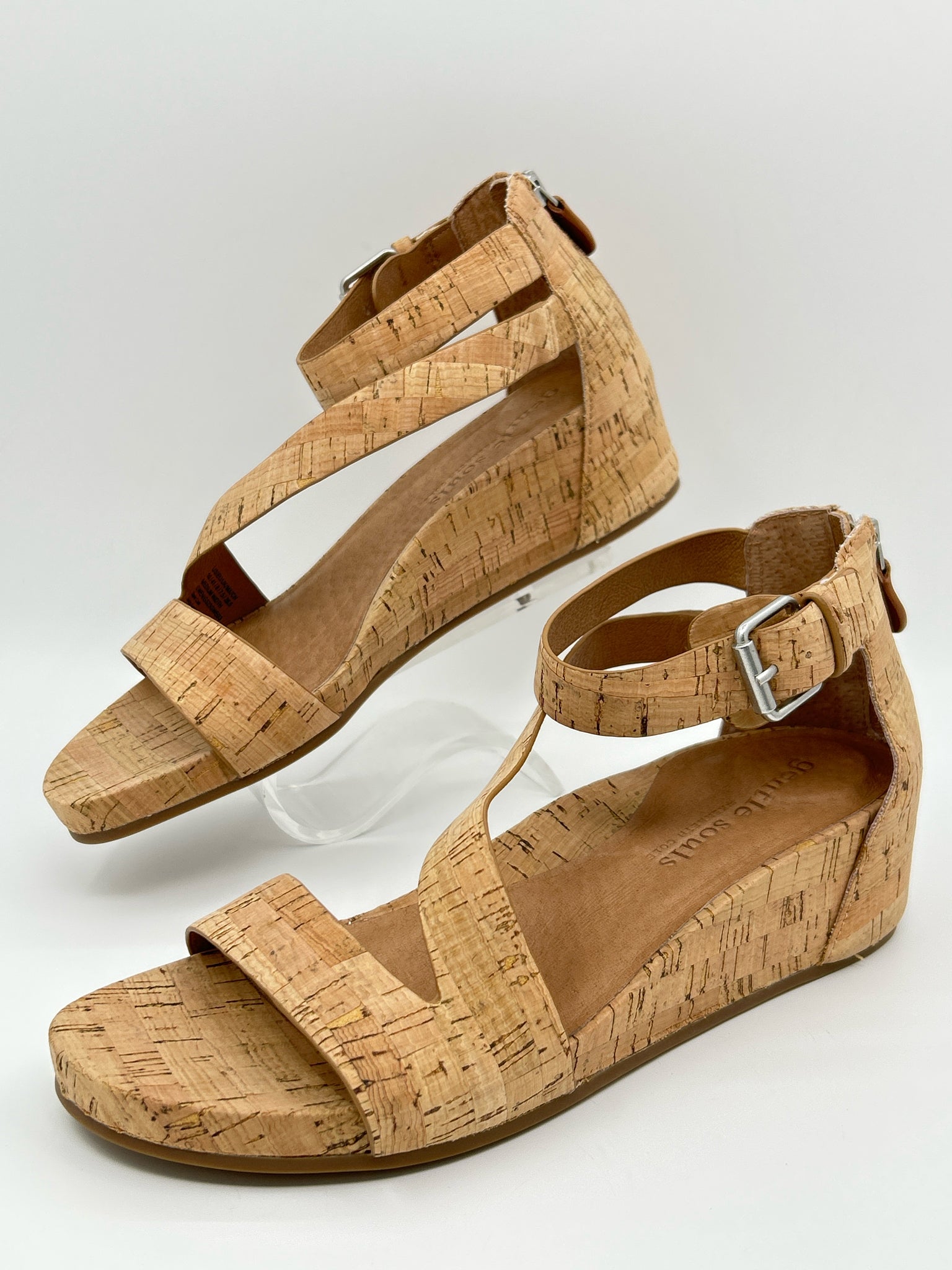 GENTLE SOULS NWOB Size 10M Cork Women Sandal