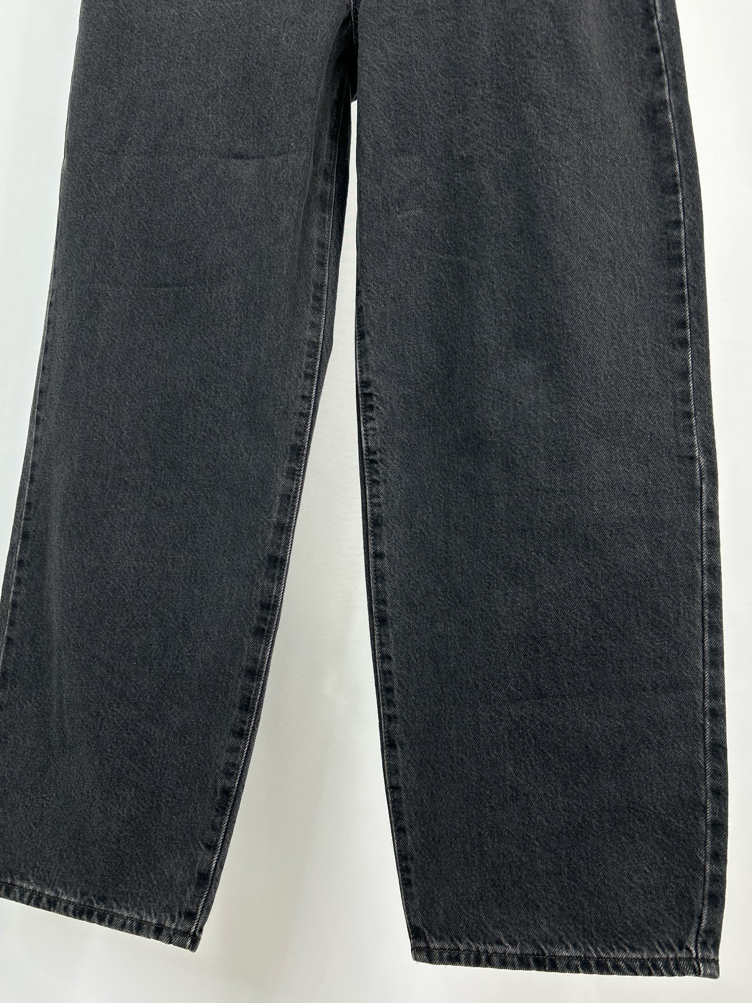 LEVIS Size 29/8 BLACK DENIM Women jeans