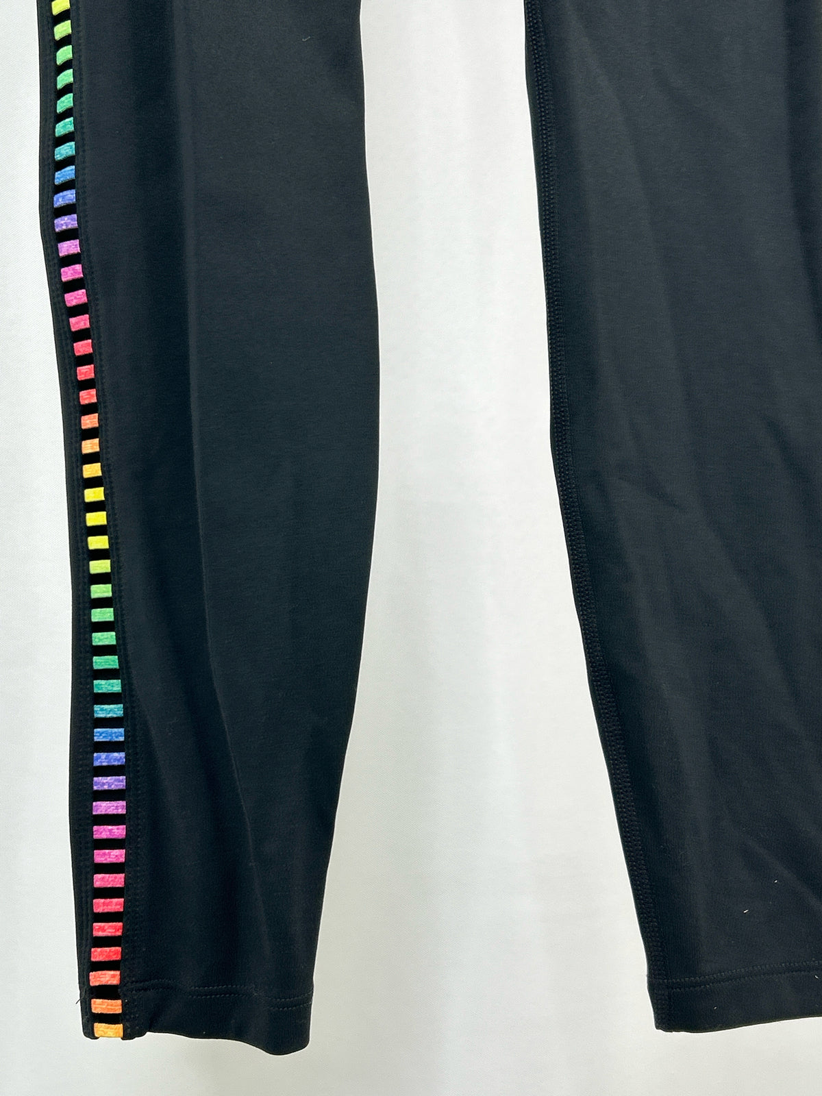 NIKE NWT Size S Black Women Workout Leggings