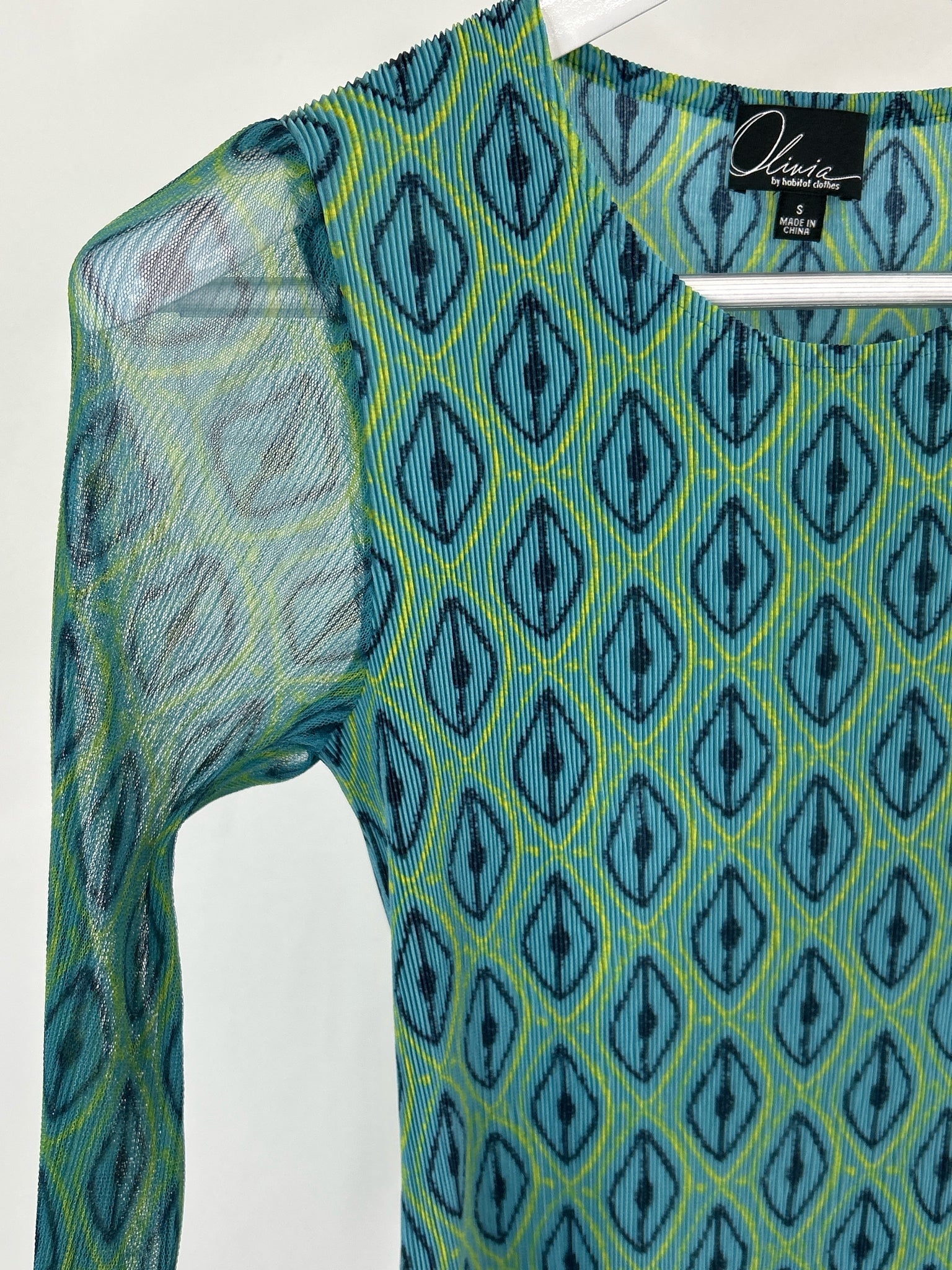 OLIVIA BY HABITAT CLOTHES Size S TEAL AND BLUE Women Top