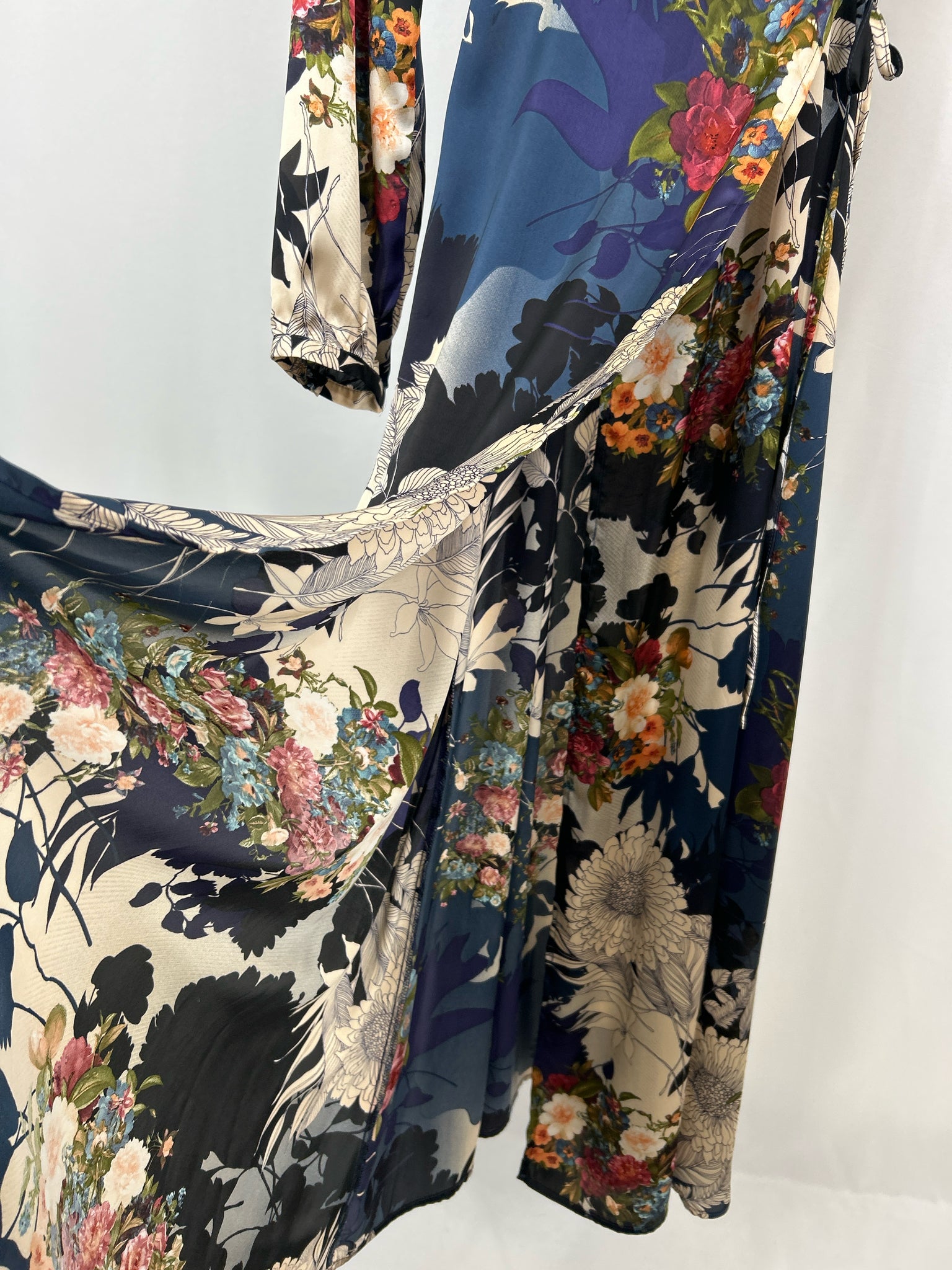 Lulus Size S Blue floral Women Dress