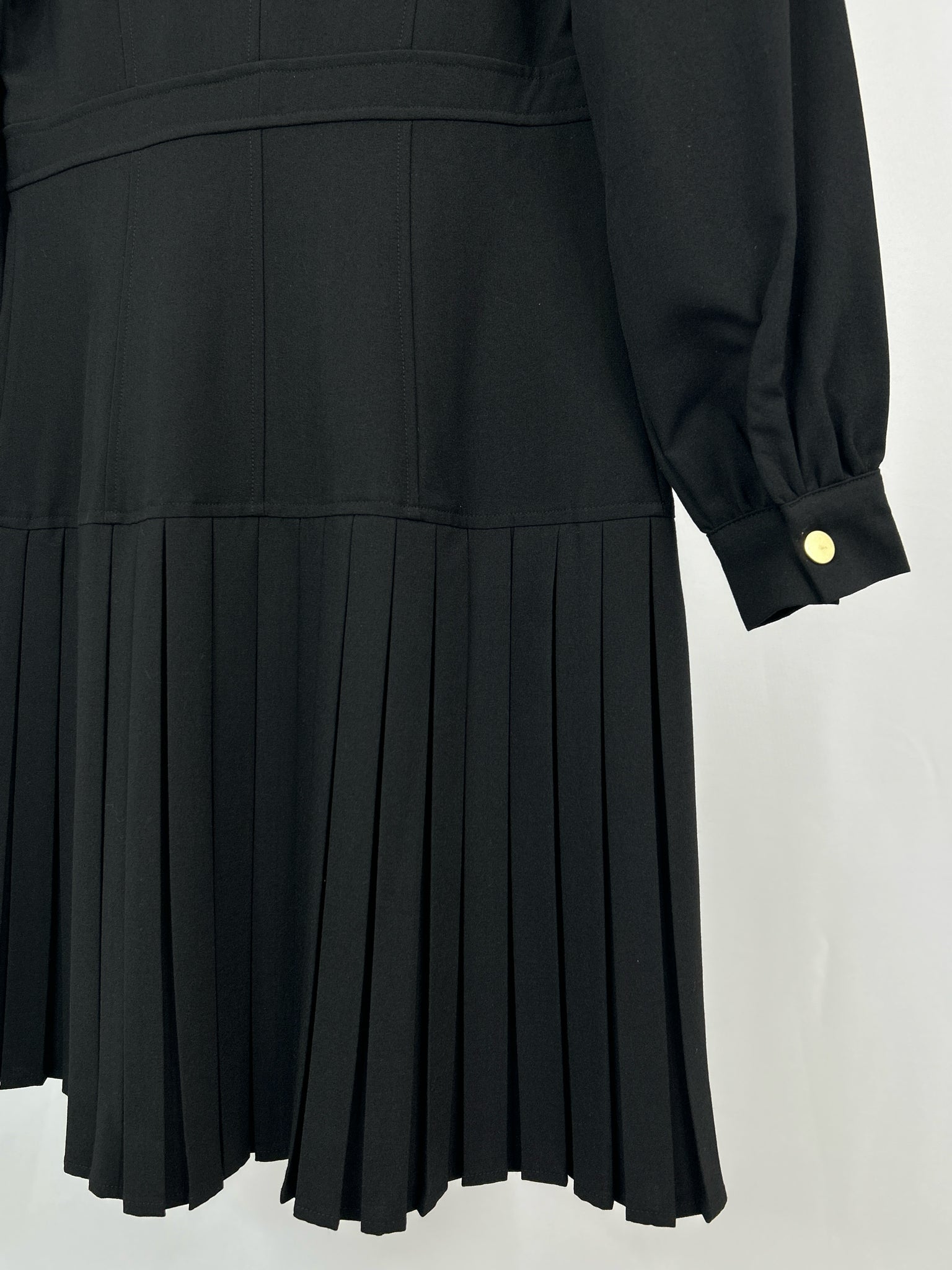NANETTE LEPORE Size 4 Black Women Dress NWT