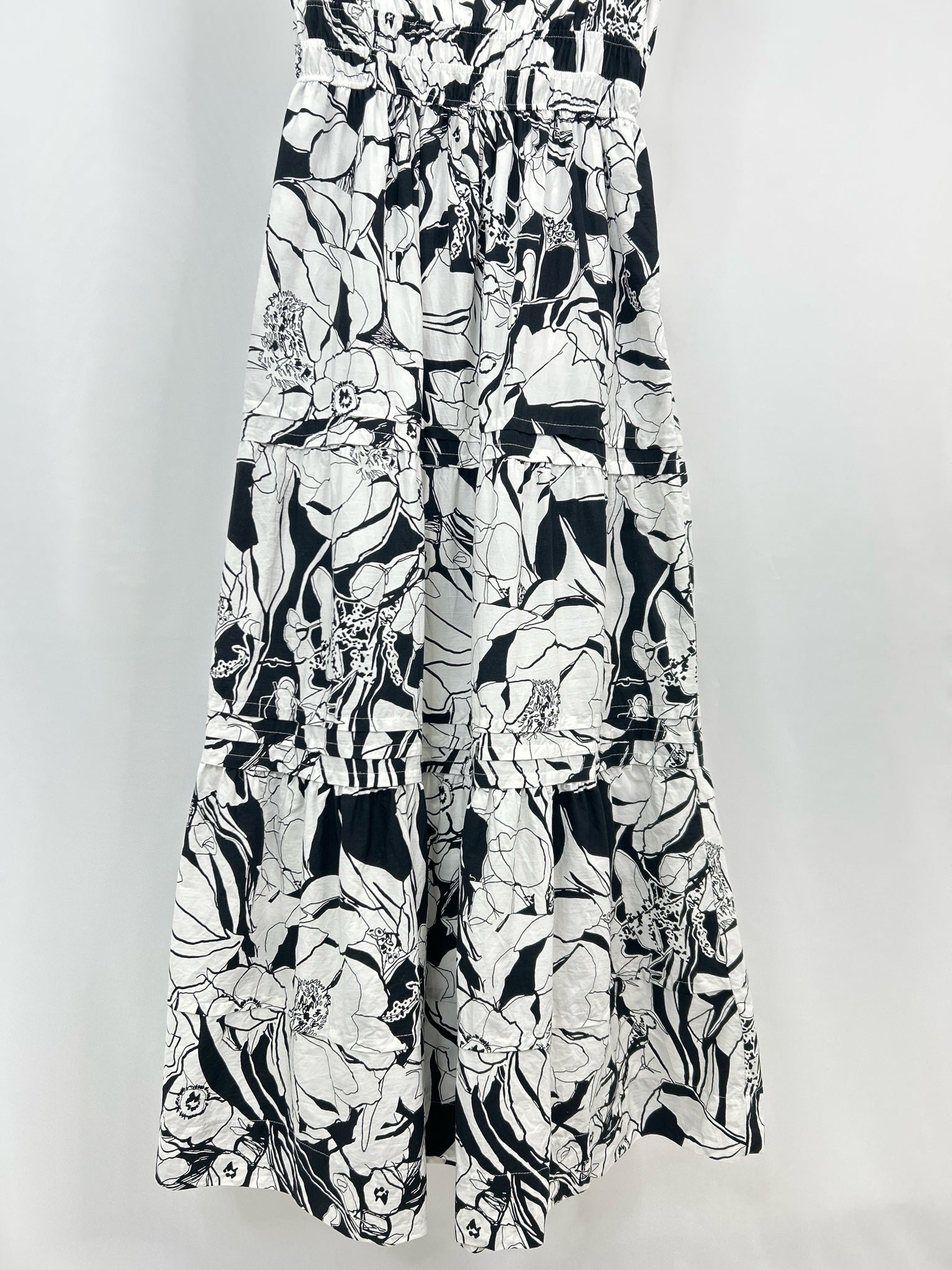 ANTHROPOLOGIE Size S White and black Women Dress