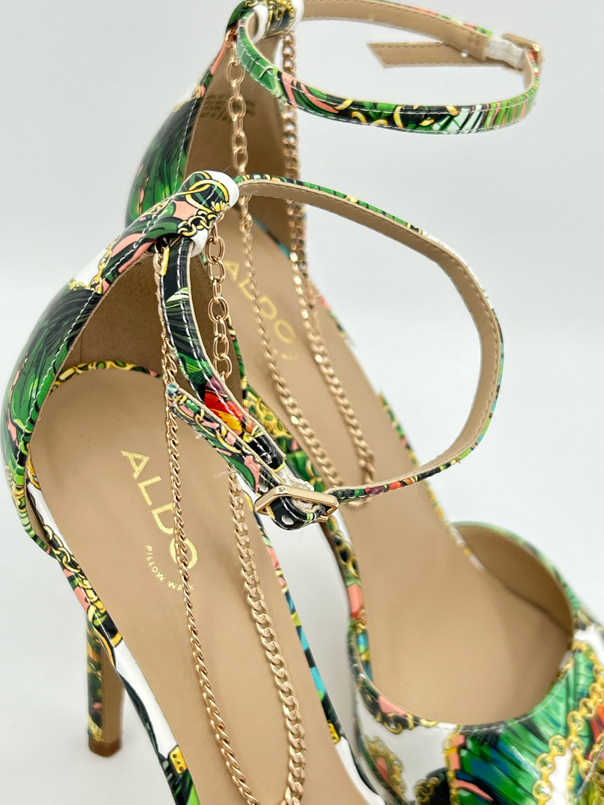 ALDO Size 11 Green Print Women Sandal