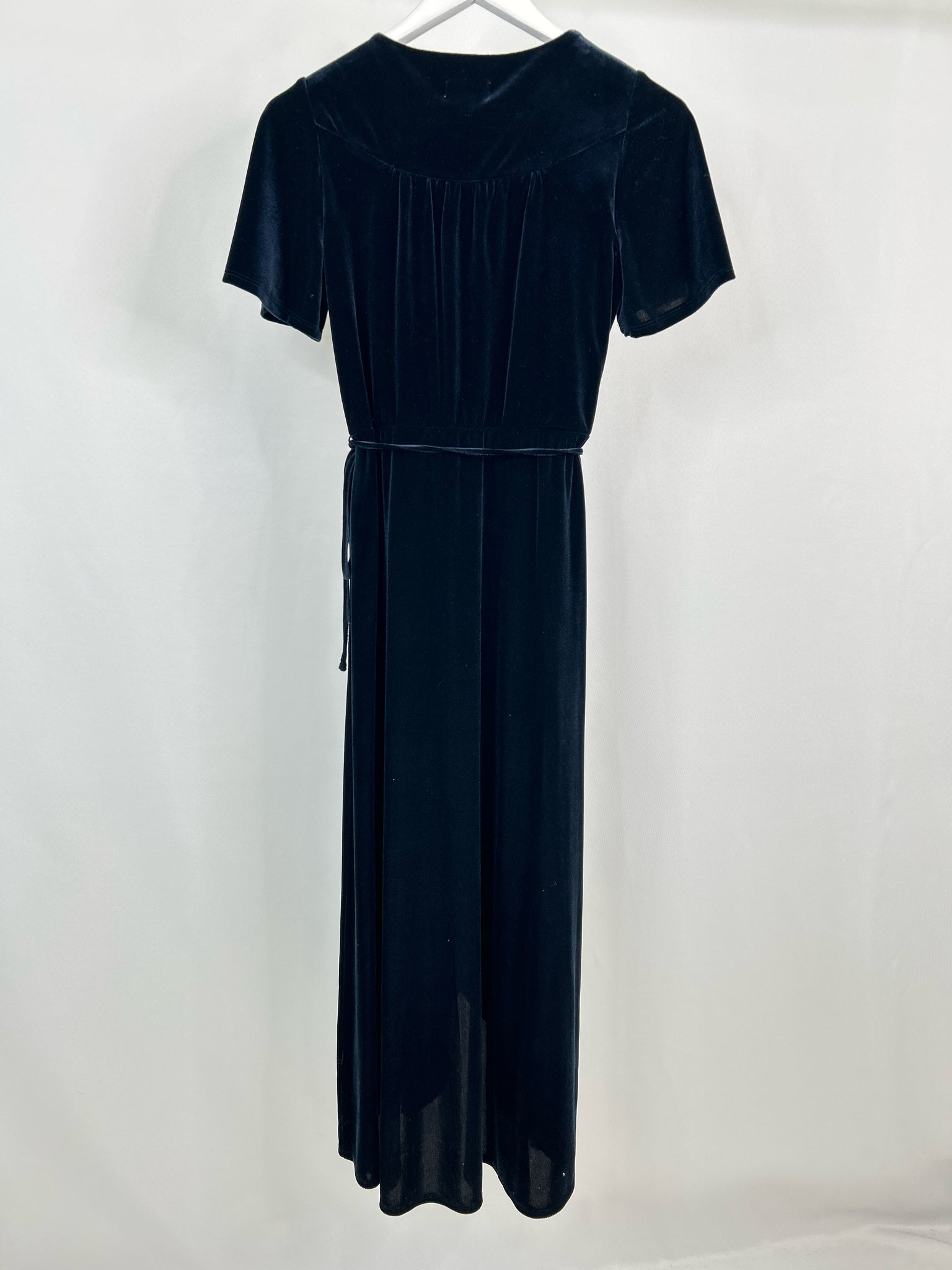 LUXOLOGY Size S Navy Women Dress NWOT