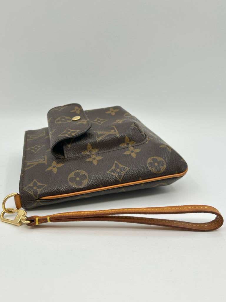 LOUIS VUITTON Brown Print Purse