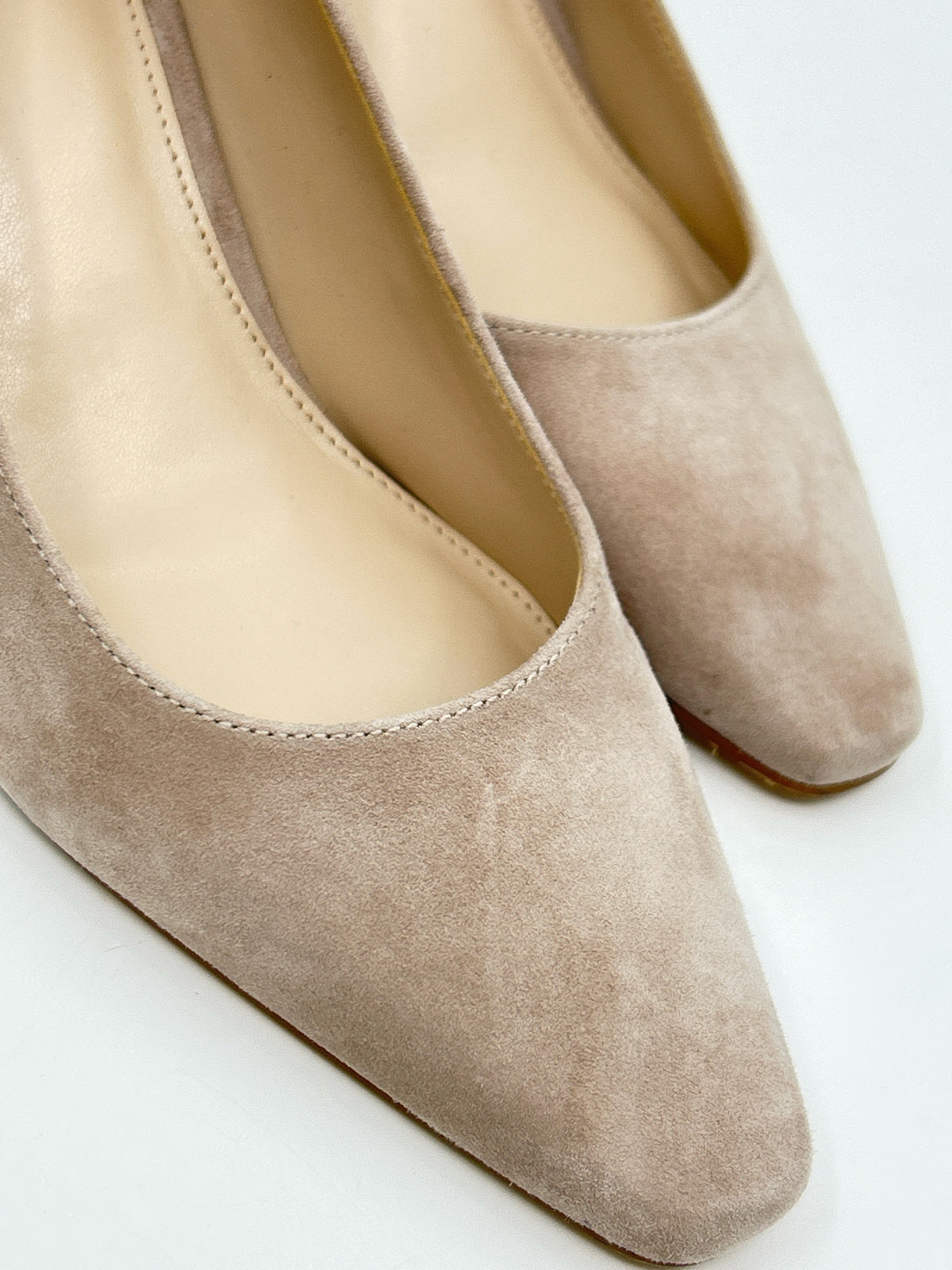 MARC FISHER Size 6.5M Natural Women Pumps
