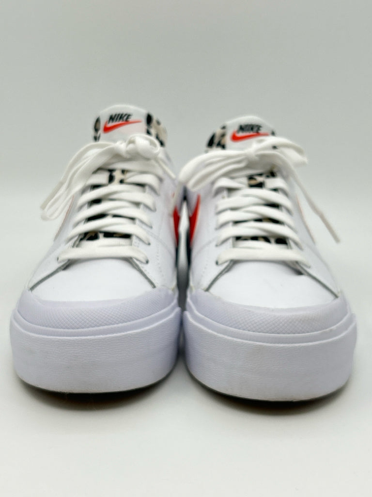 NIKE Size 8 WHITE AND ORANGE Women's Sneakers