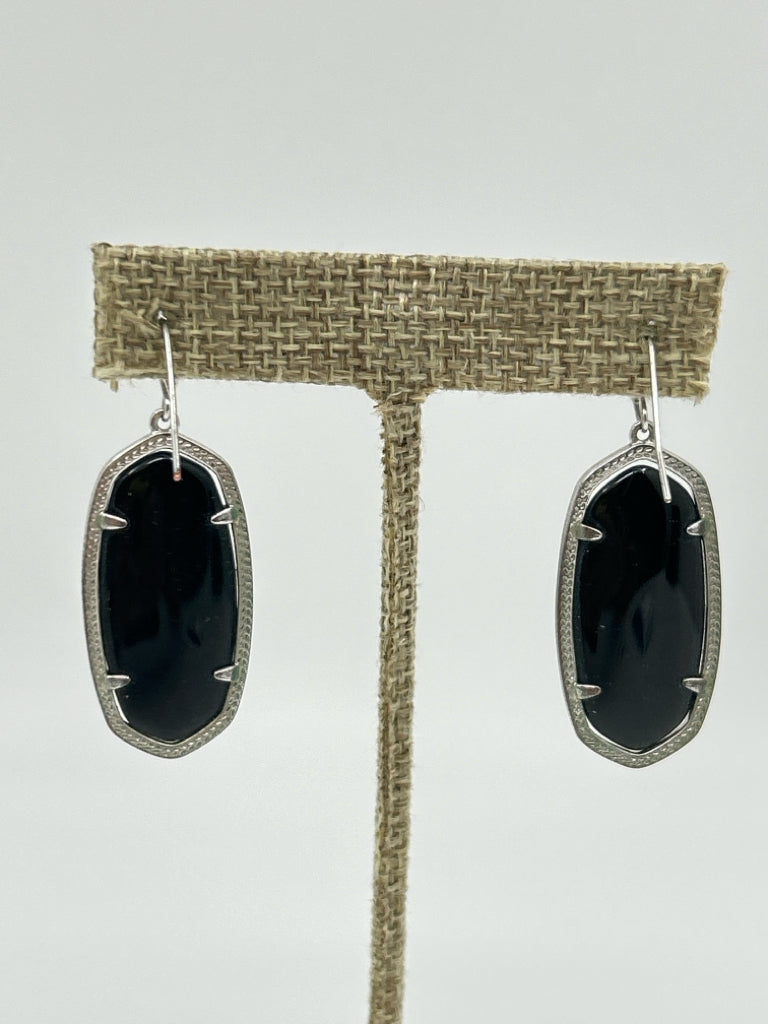 KENDRA SCOTT Black Women's Earrings
