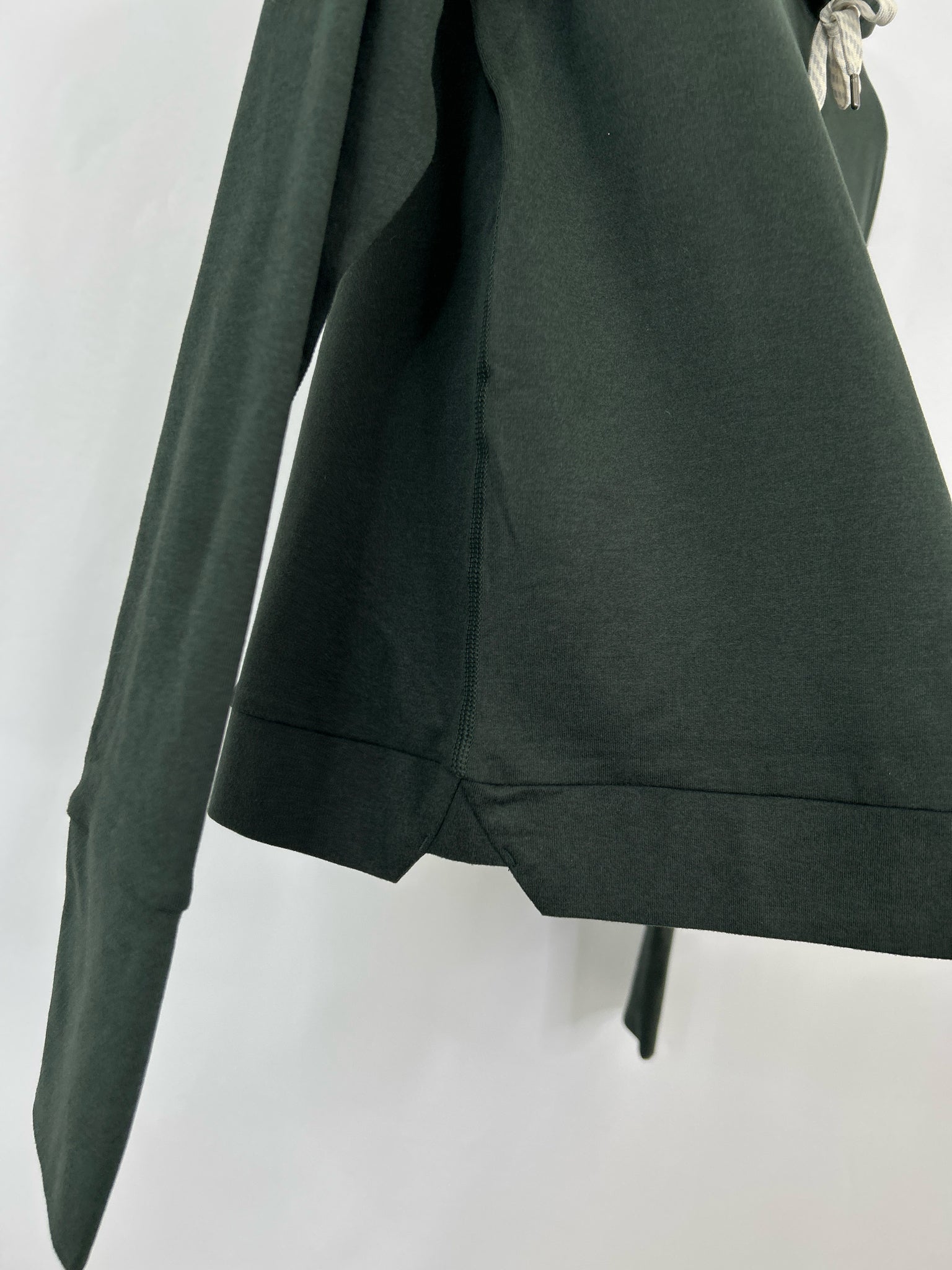 VUORI Size S Dark Green Women Hoodie