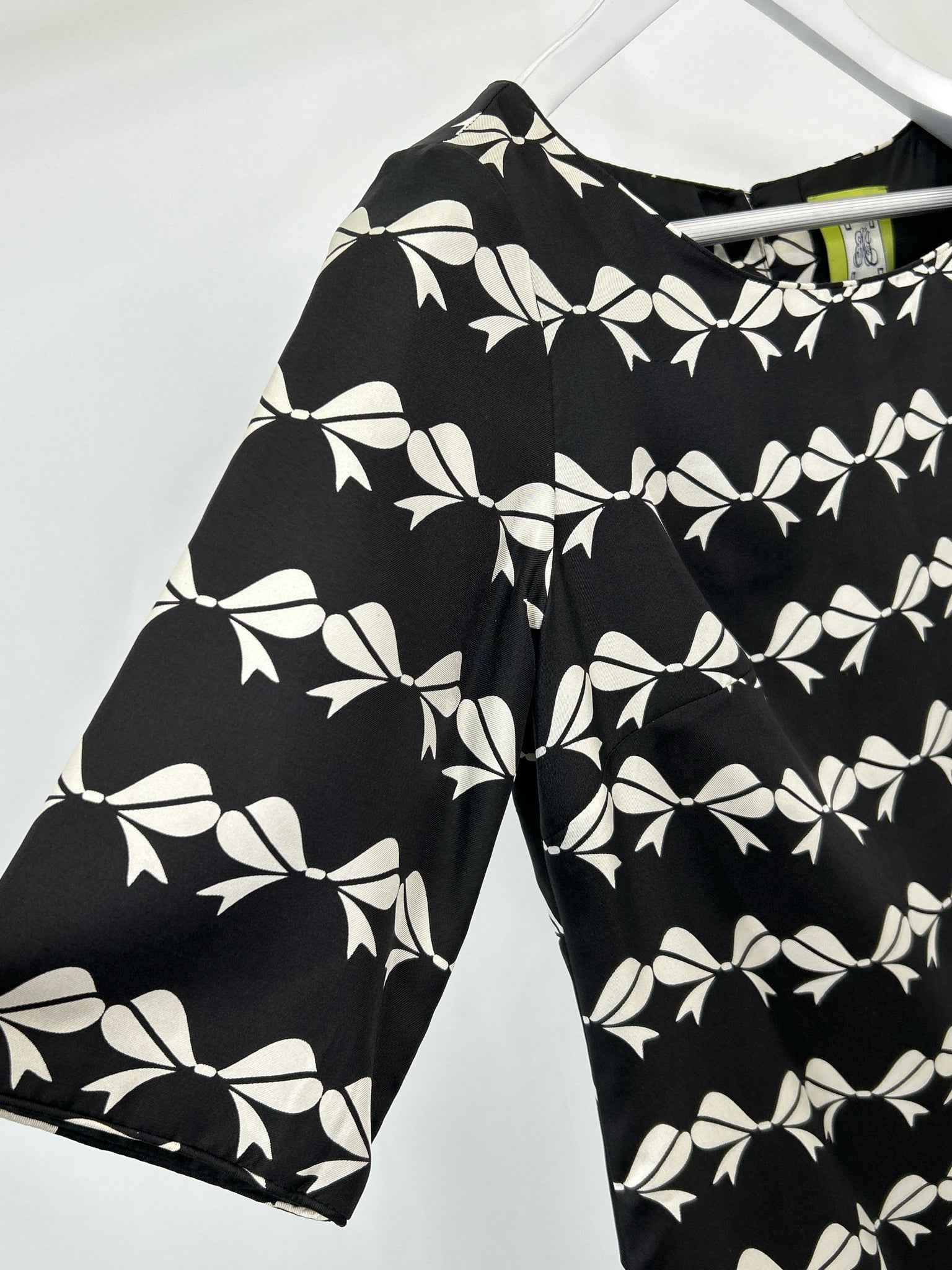 ELIZABETH MCKAY Size 2 Black & White Women's Dress