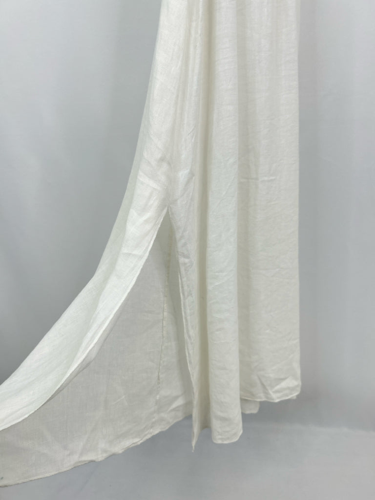 TERZO MILLENNIO Size M White Women's Dress