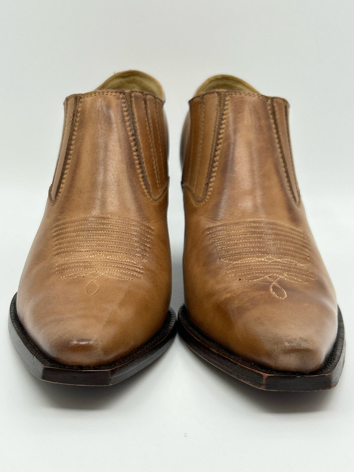 LUCCHESE Size 7B Beige Women Booties