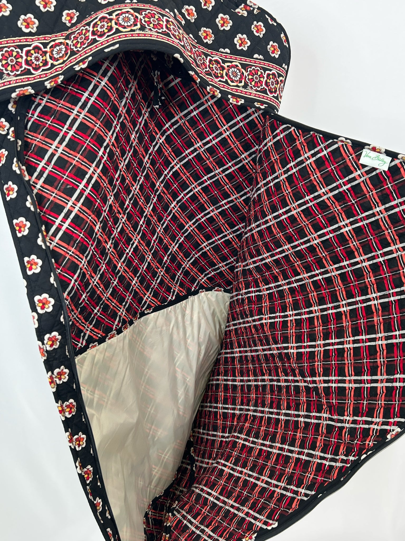VERA BRADLEY black and red Hanging Garment Bag