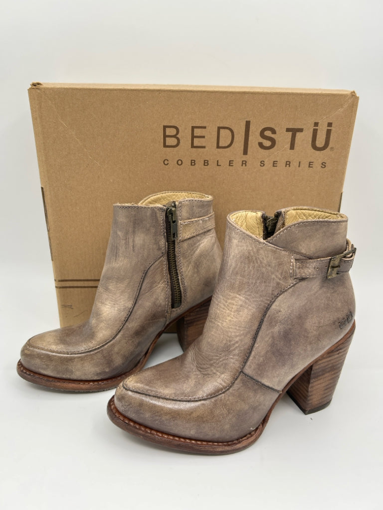 BED STU Women Size 6.5 Taupe Booties