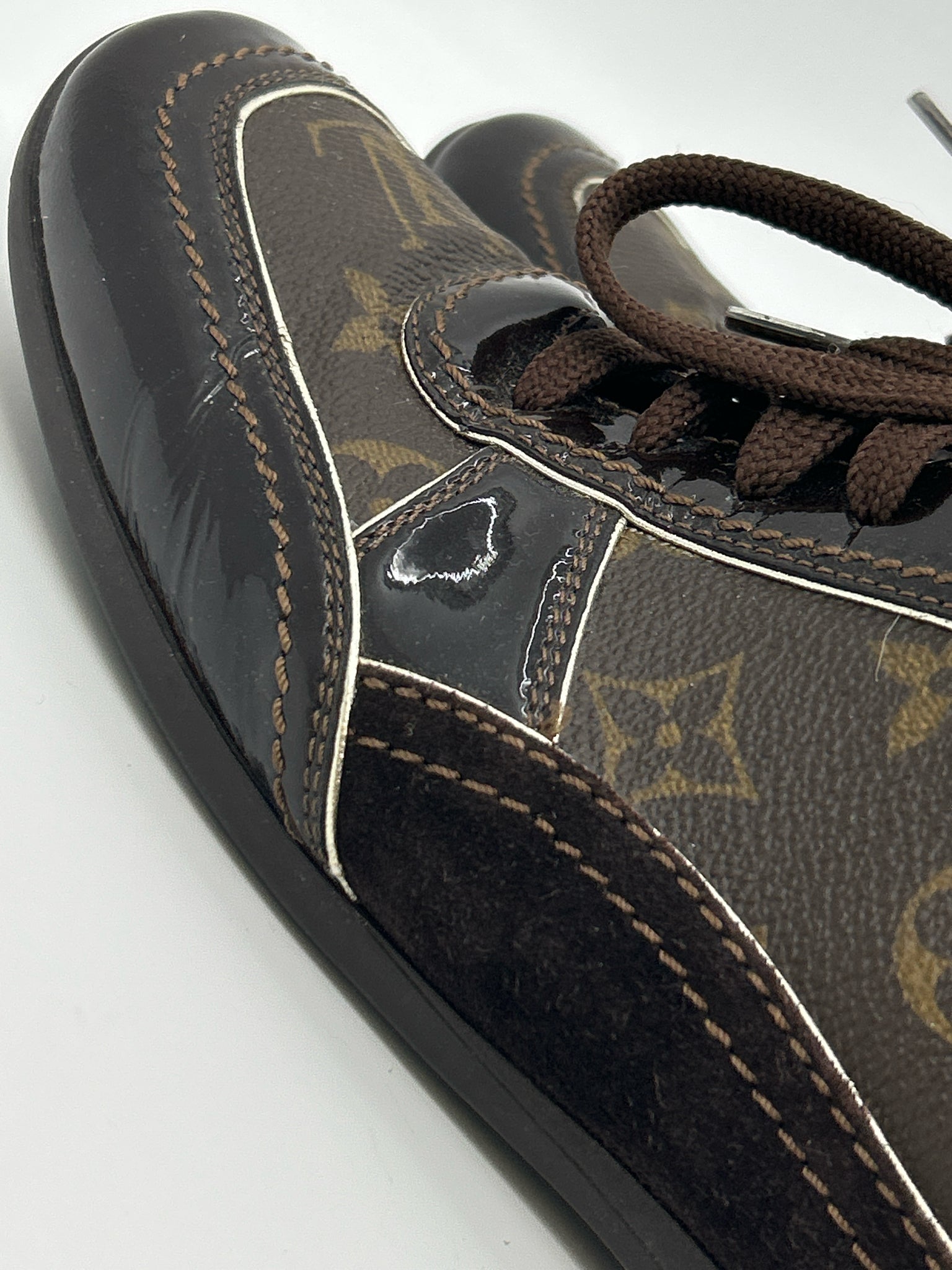 LOUIS VUITTON EU Size 38.5 Brown Women's Sneakers