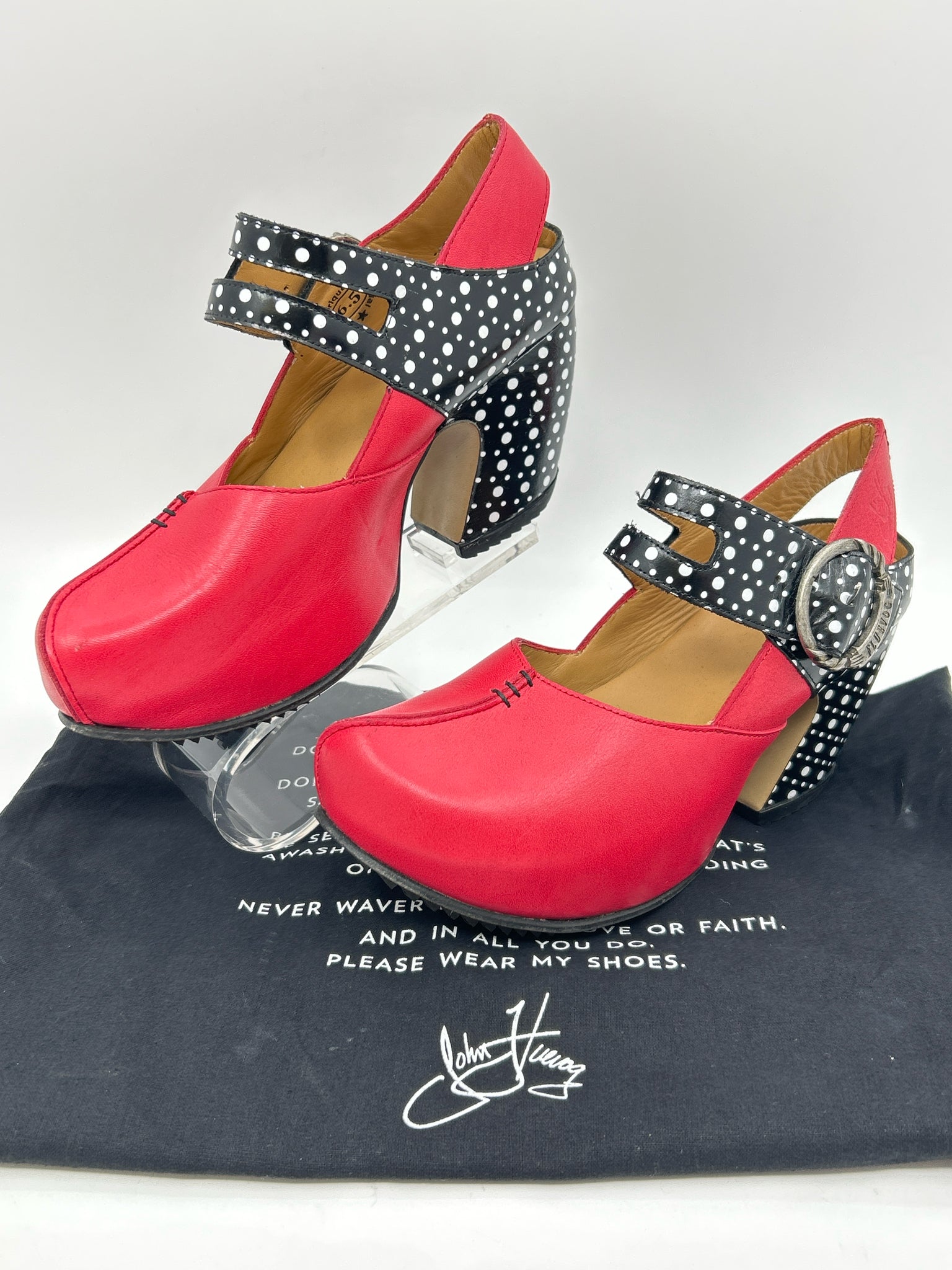 JOHN FLUEVOG Size 6.5 Red & Black Women Pumps