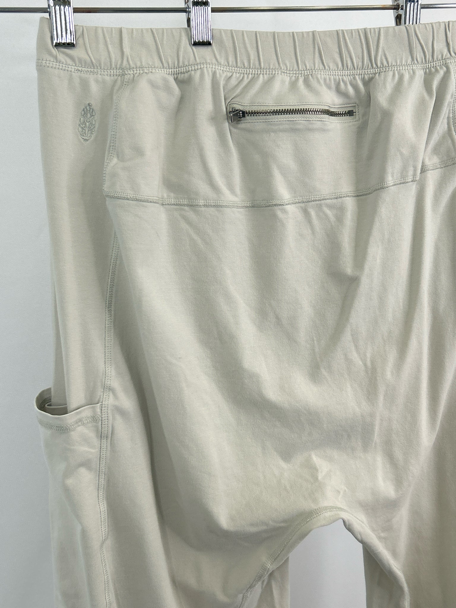 FP Movement Size XL PUTTY Women Pants