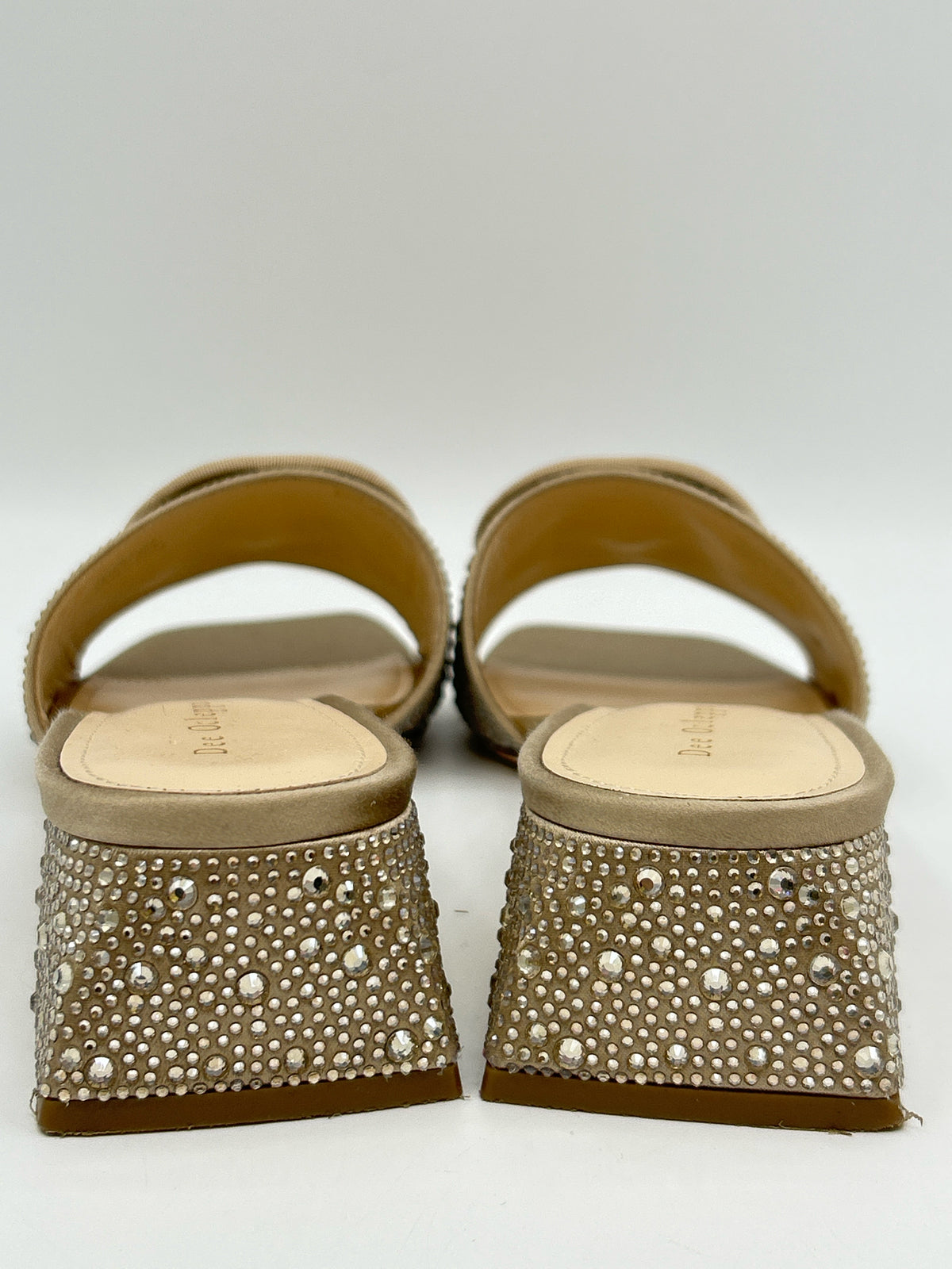 Dee Ocleppo Size 9.5 Champagne Women Sandal