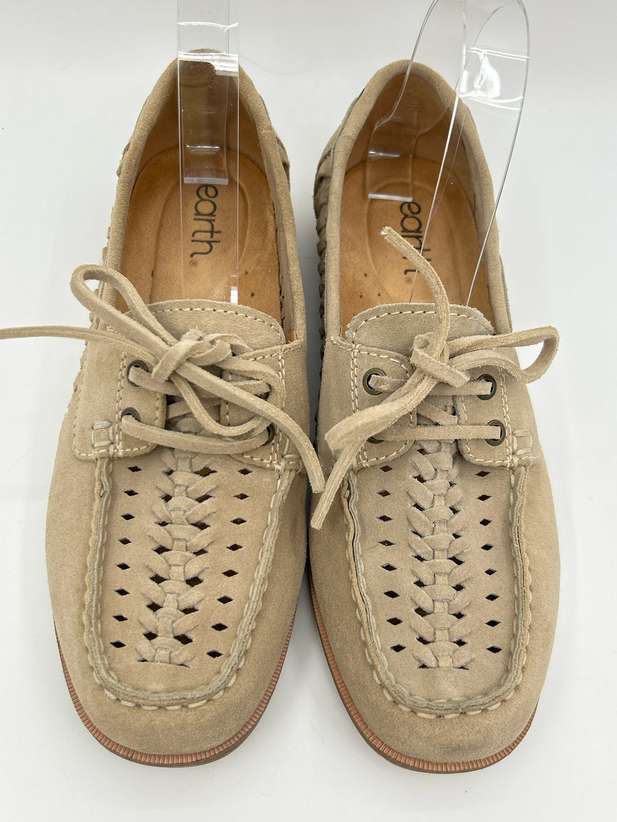 EARTH Size 8.5M Taupe Women Loafer