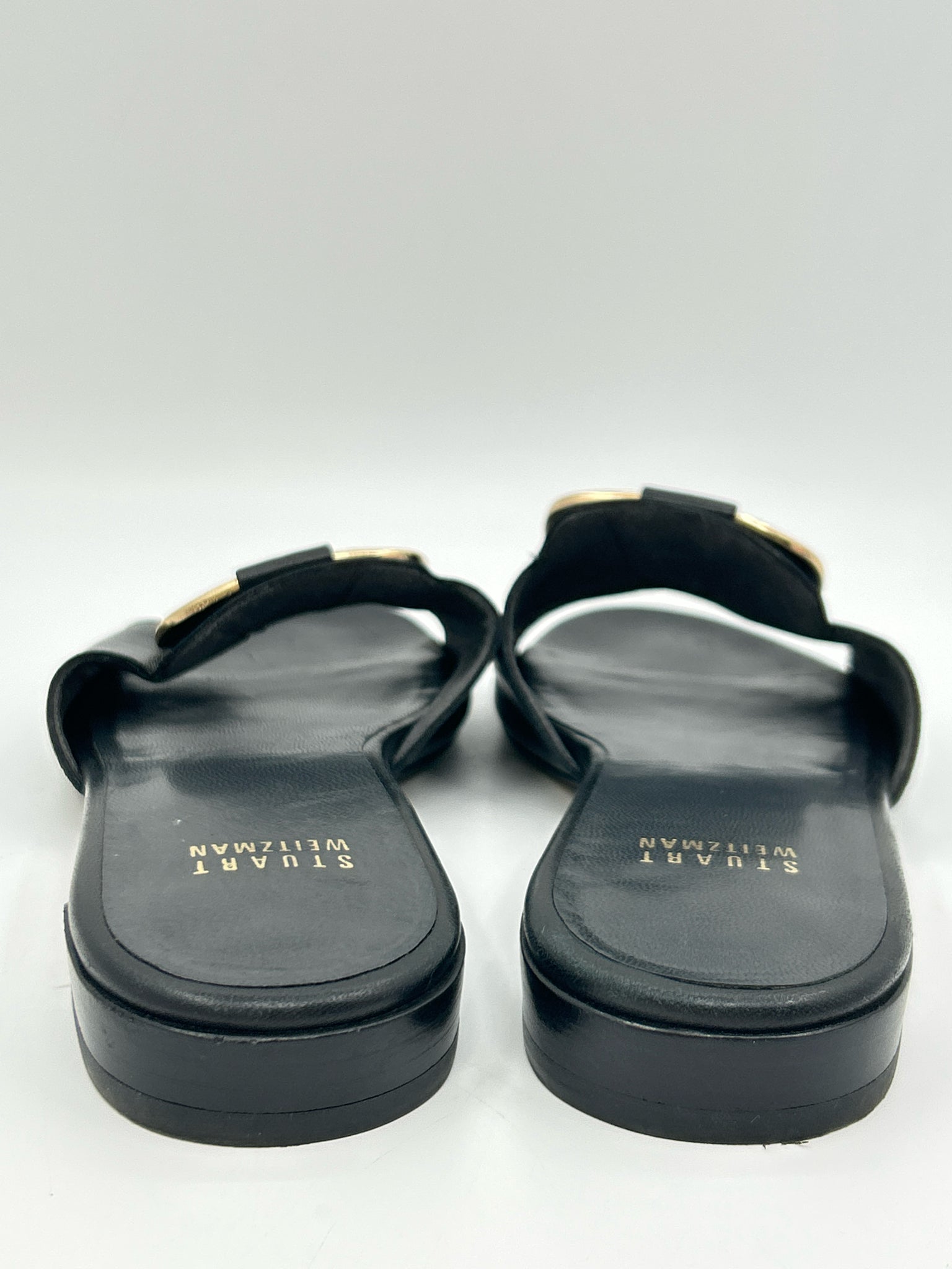 STUART WEITZMAN Size 7.5M Black Women Sandal