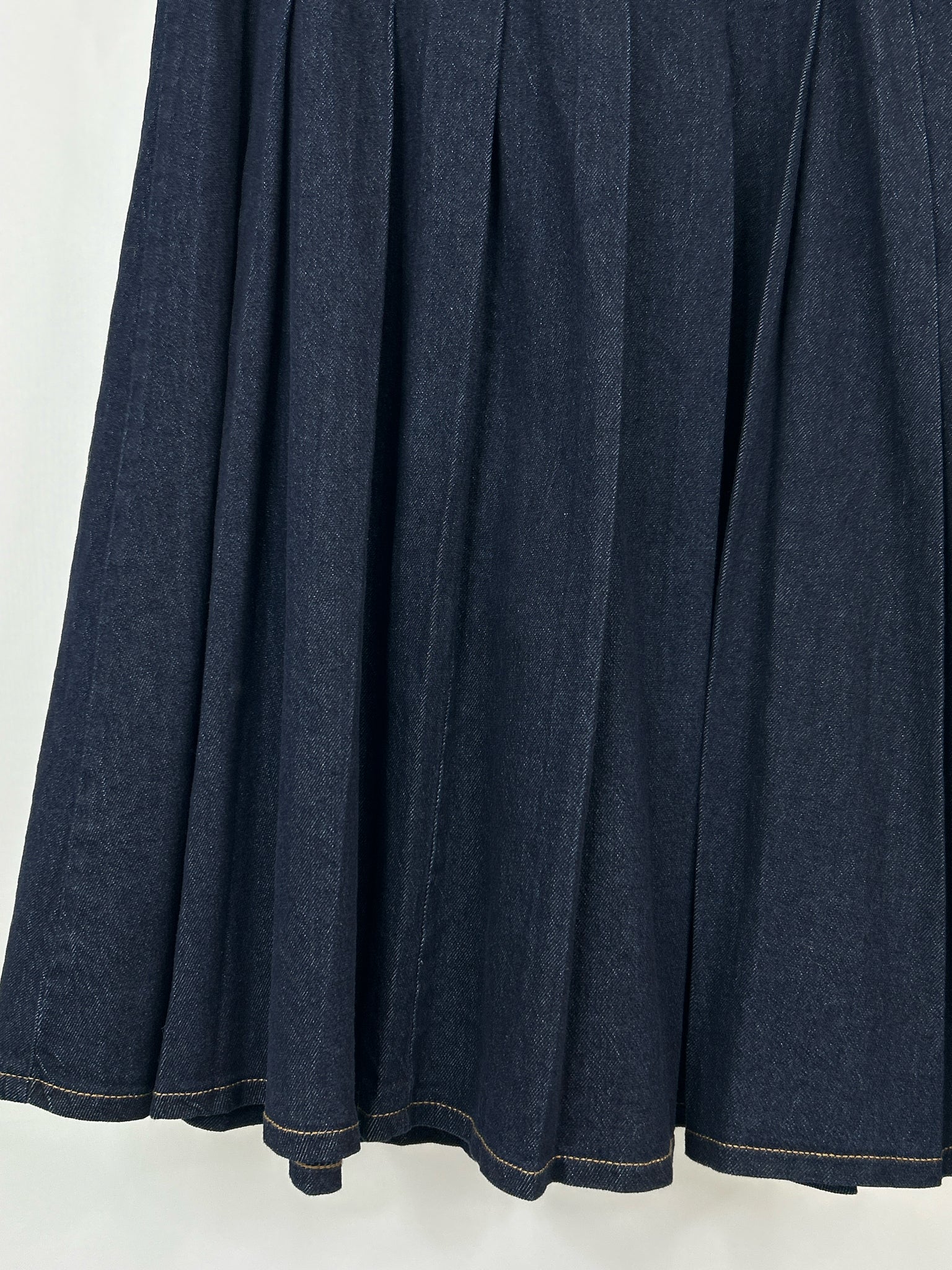 Free Assembly Size 4 BLUE DENIM Women Skirt
