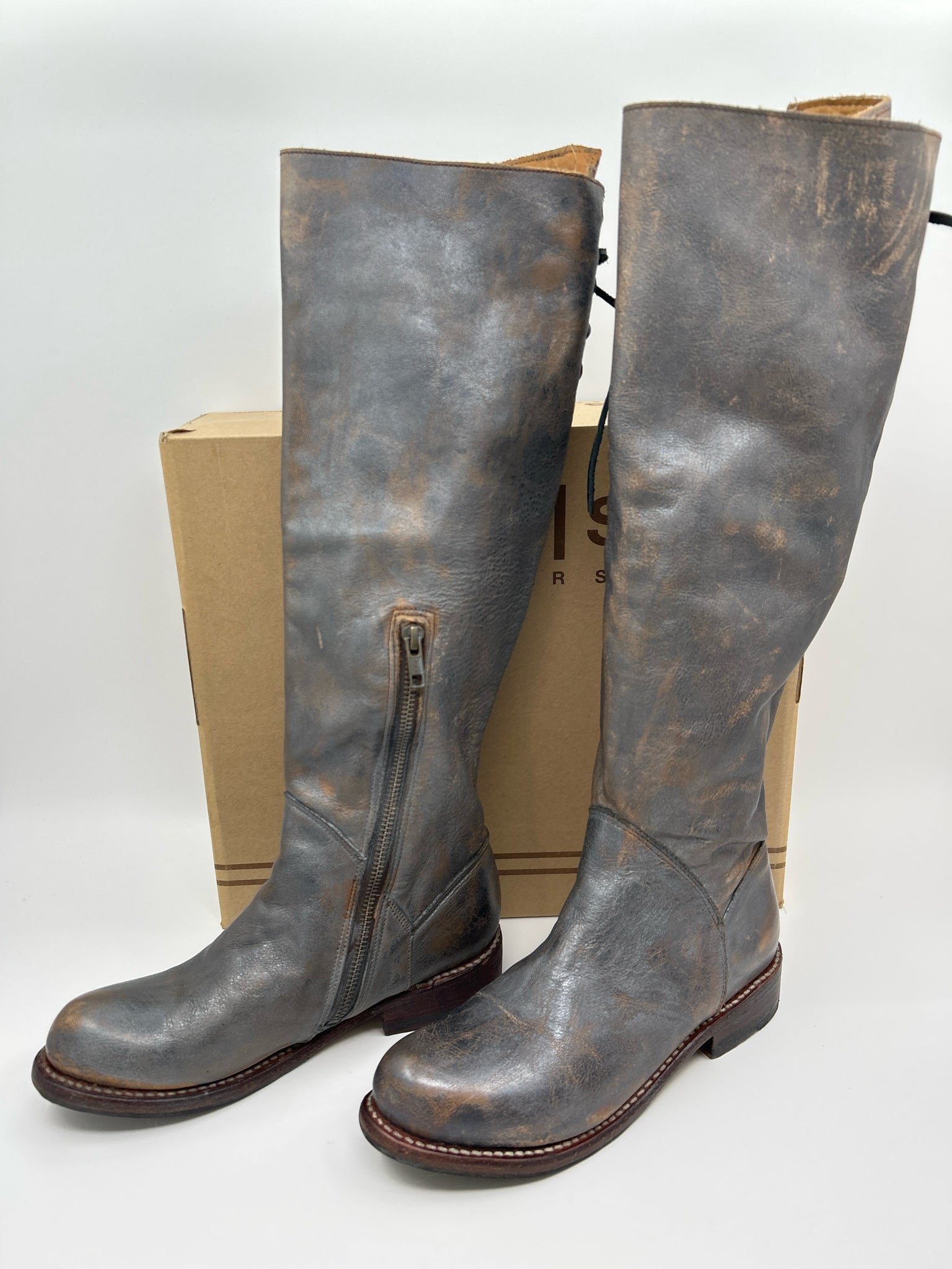 BED STU Size 6 Grey Women Boots