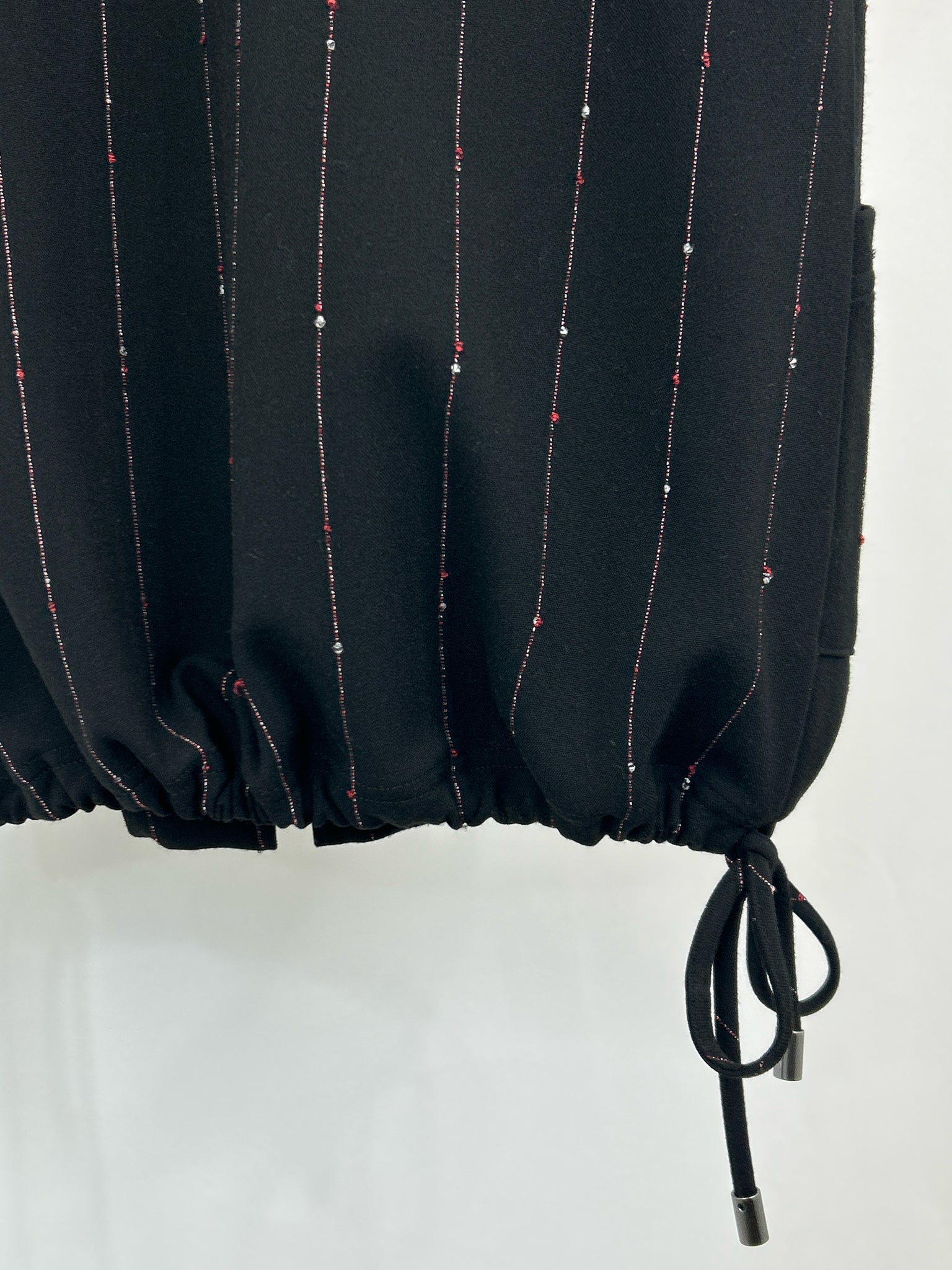 OLIVIA BY HABITAT CLOTHES Size S black striped Women Vest