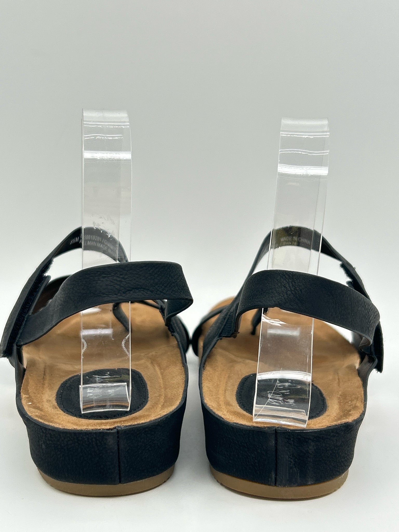 EURO SOFT Size 8.5M Black Women Sandal