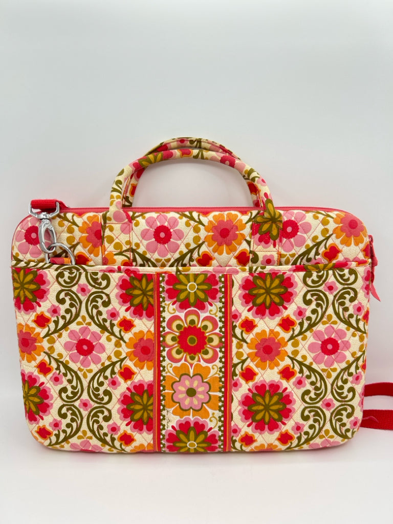 VERA BRADLEY Pink and Orange Women's Luggage