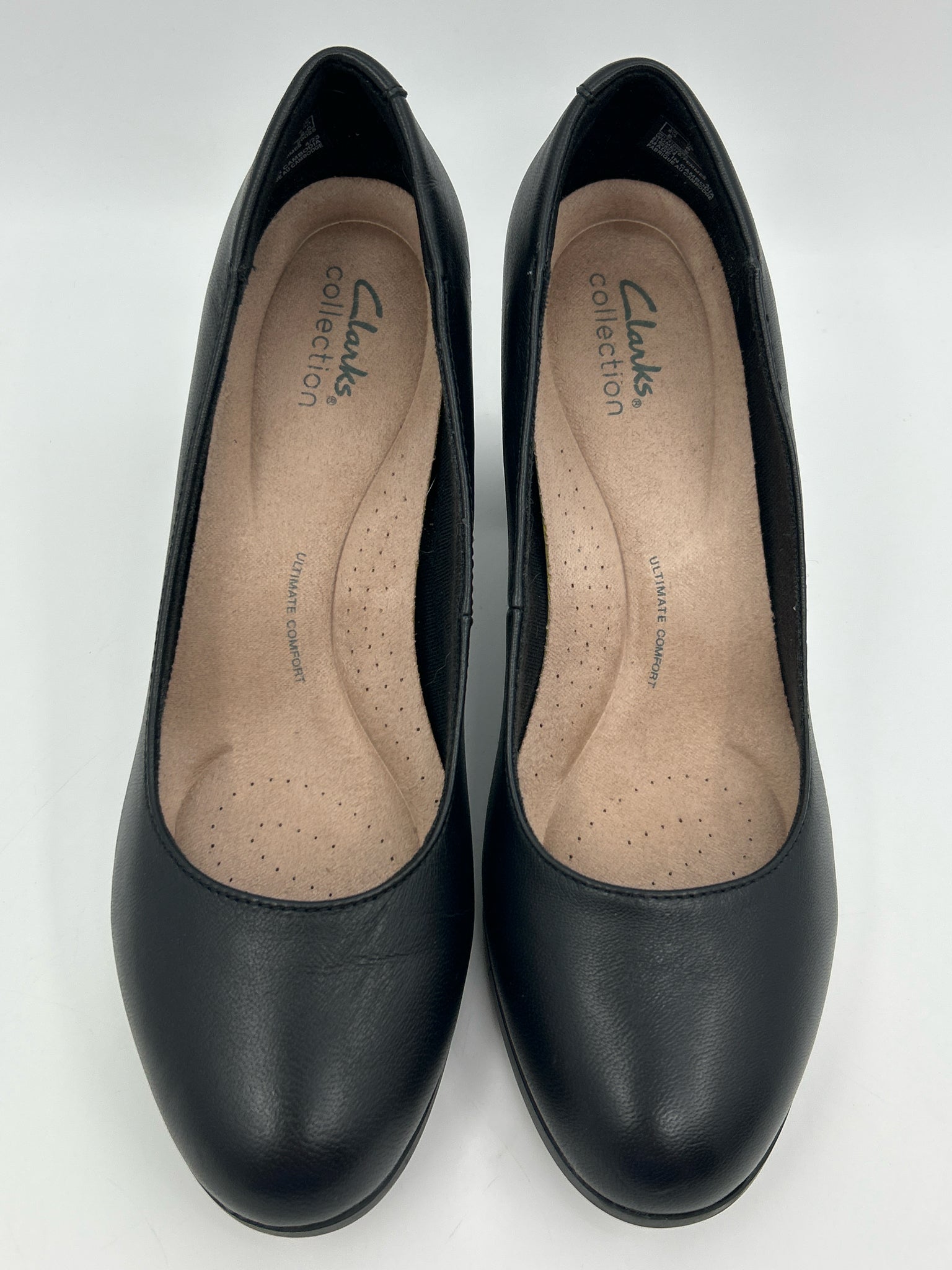 CLARKS COLLECTION Size 8W Black Women Pumps