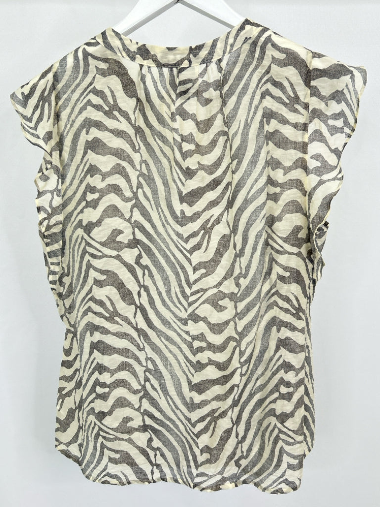 CABI Women Size M Beige and Grey Top