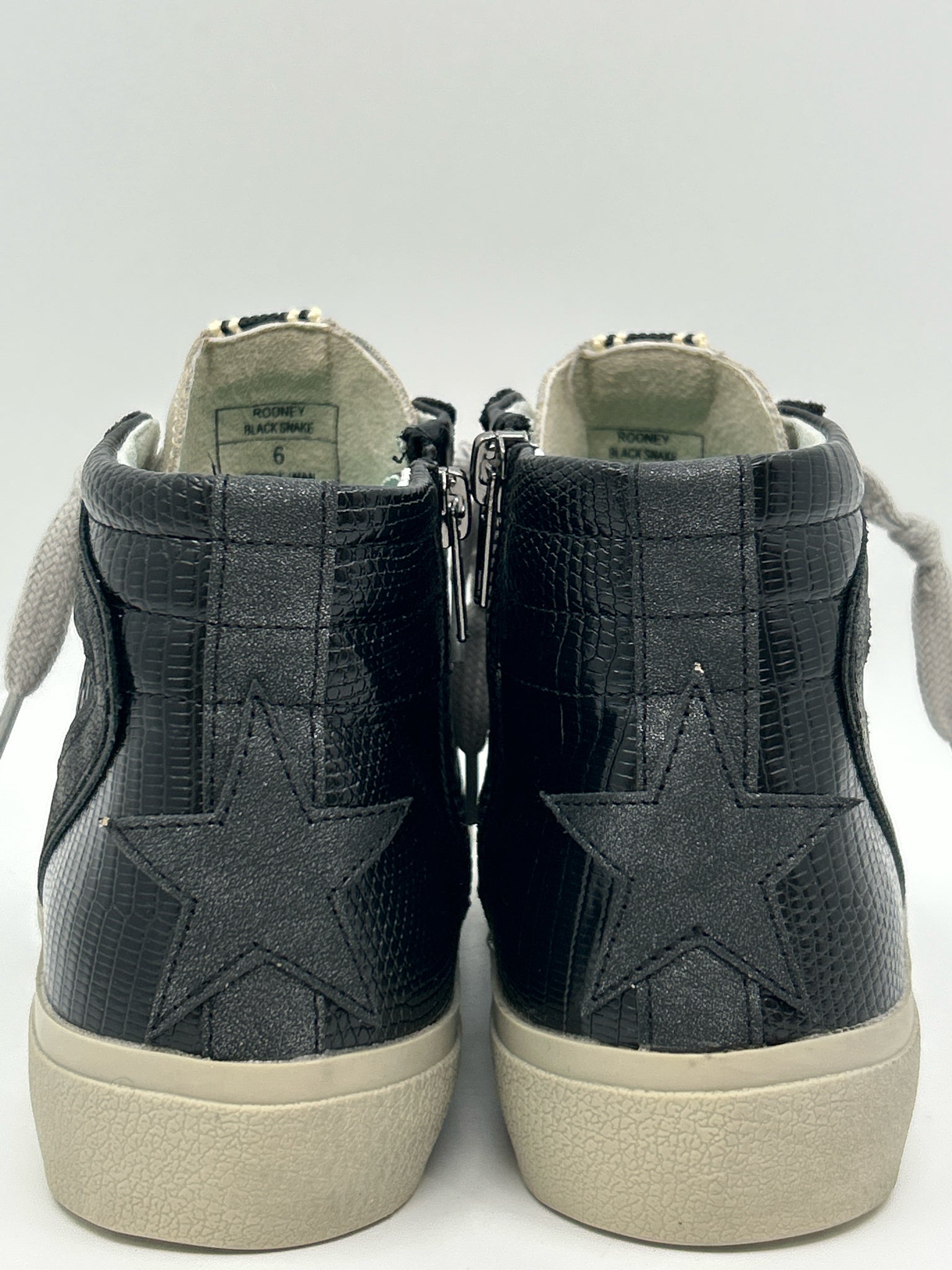 SHU SHOP Size 6 Black Print Women Sneakers