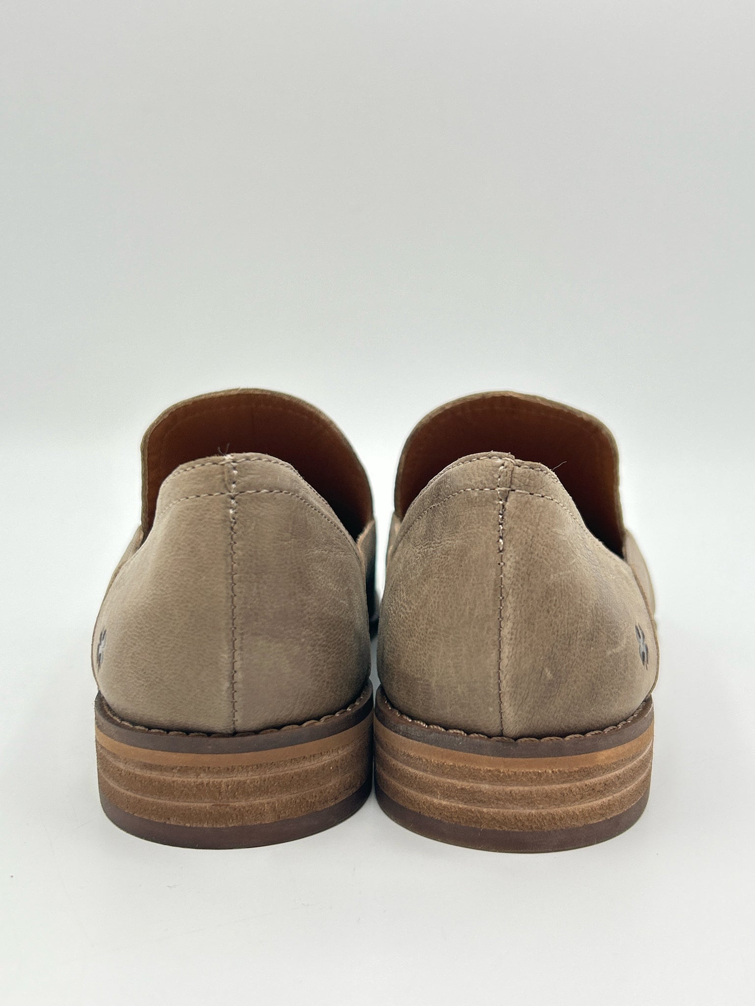 LUCKY BRAND Size 7M Taupe Women Loafer